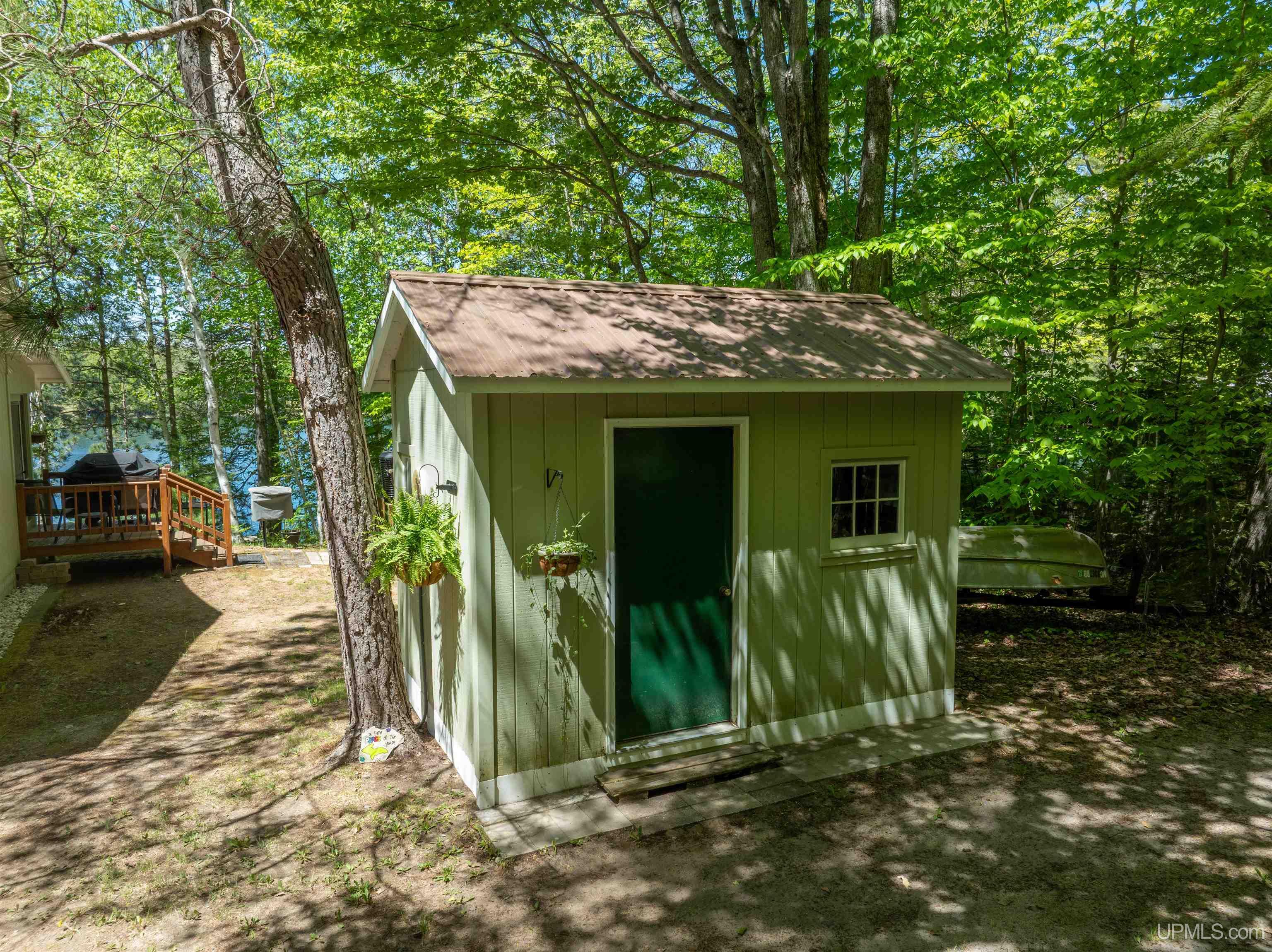 N1163 E Tie Lake Road Property Photo 18