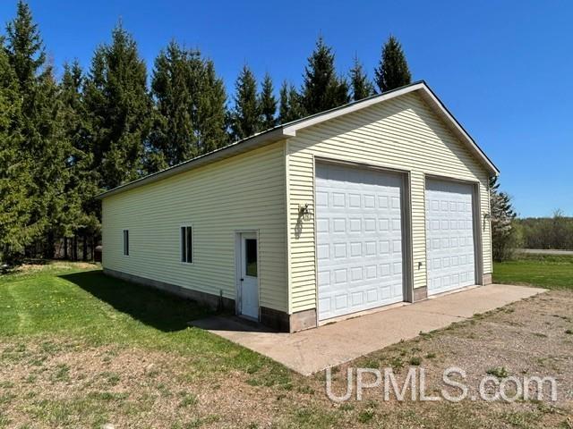 51795 Pontiac Road Property Photo 10