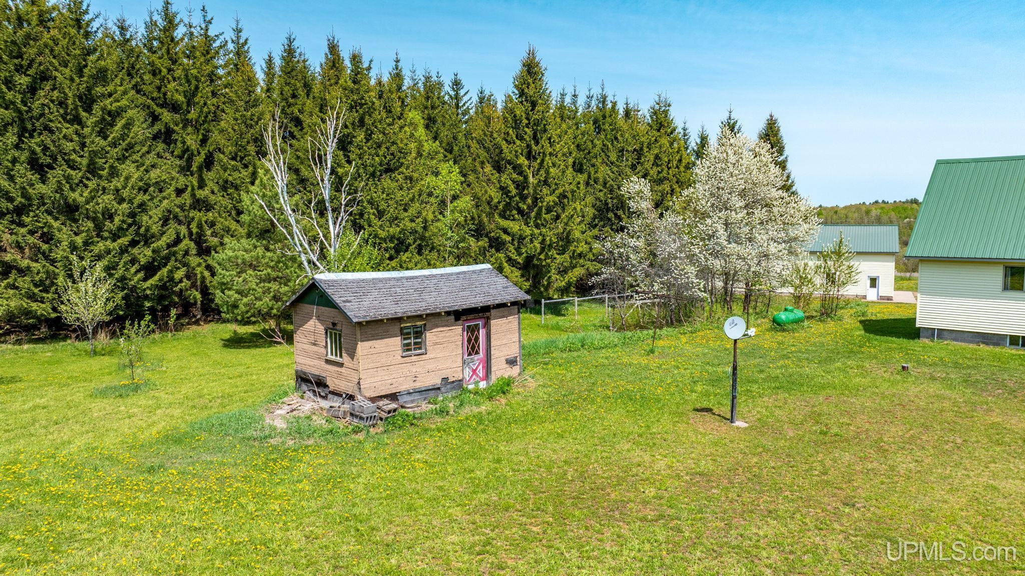 51795 Pontiac Road Property Photo 16