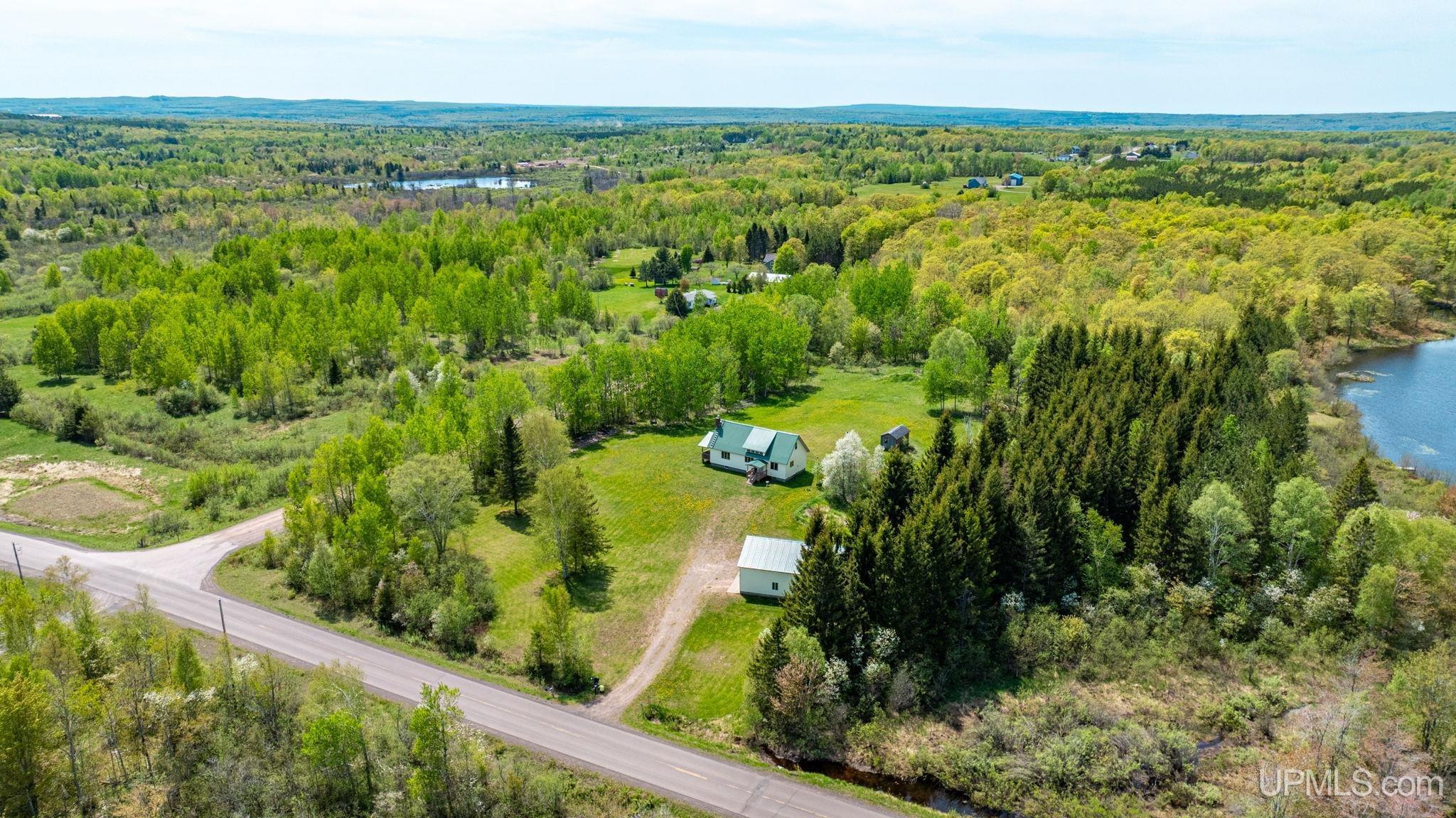 51795 Pontiac Road Property Photo 18