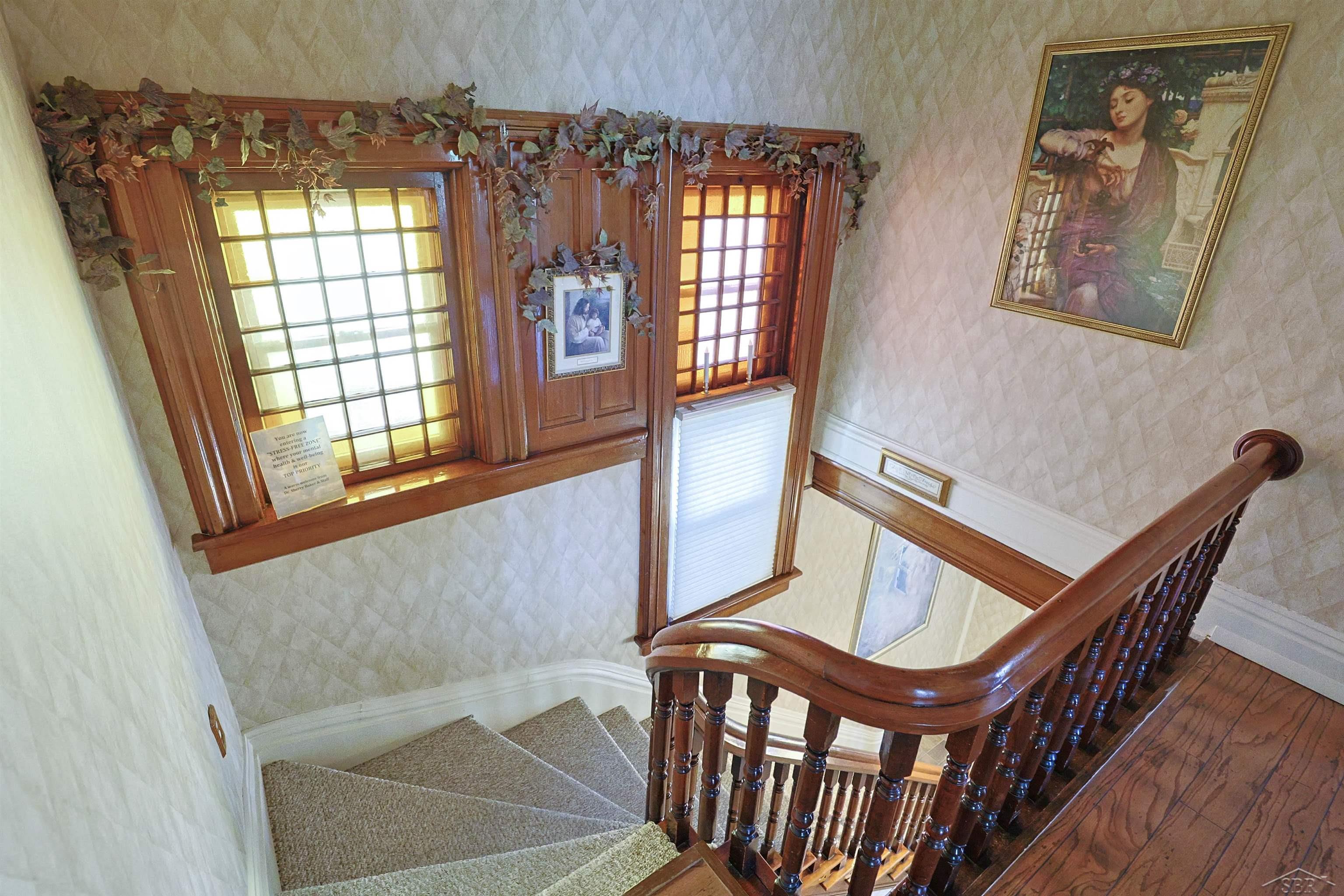 601 N Van Buren Street Property Photo 41