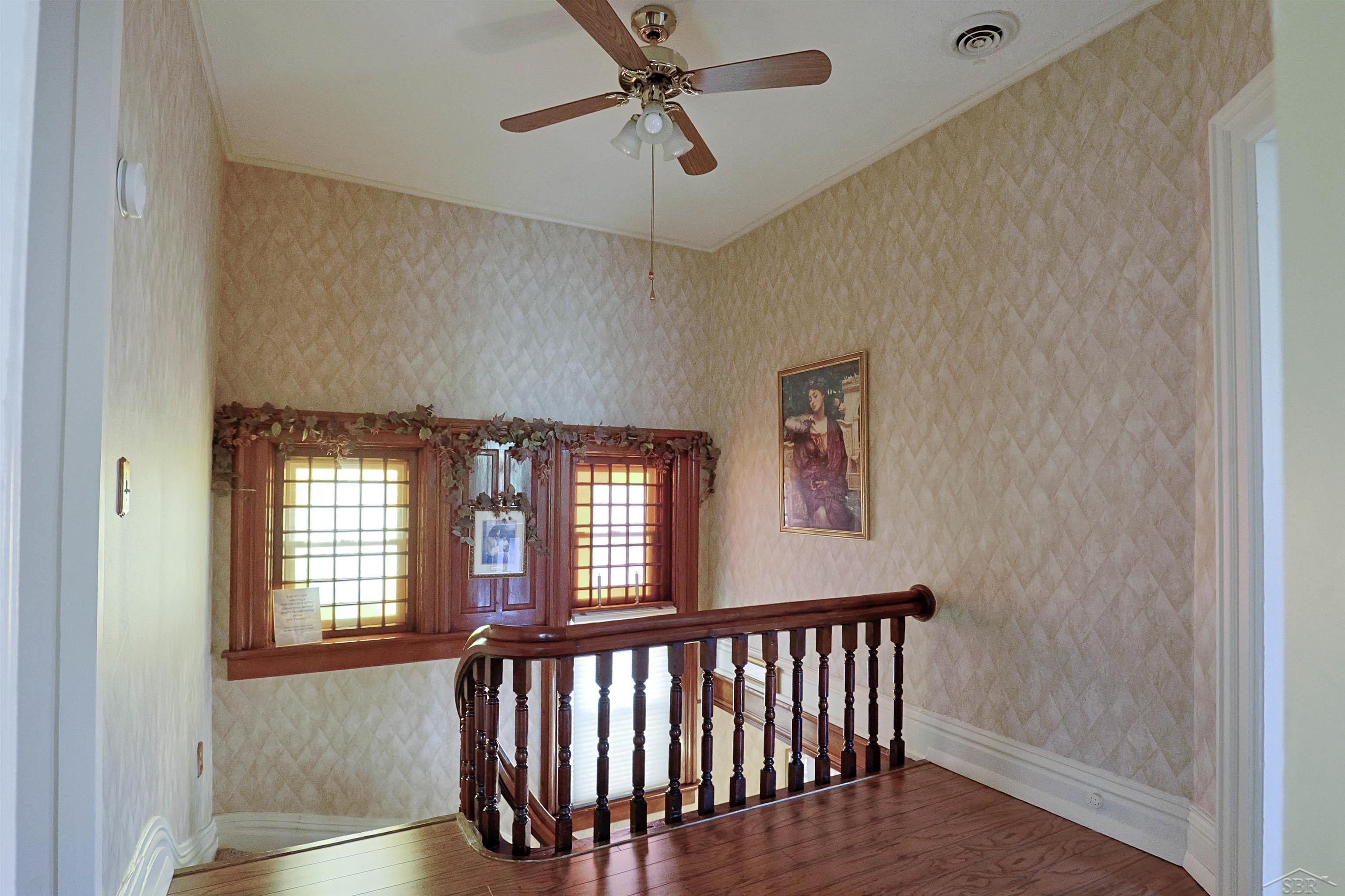 601 N Van Buren Street Property Photo 42