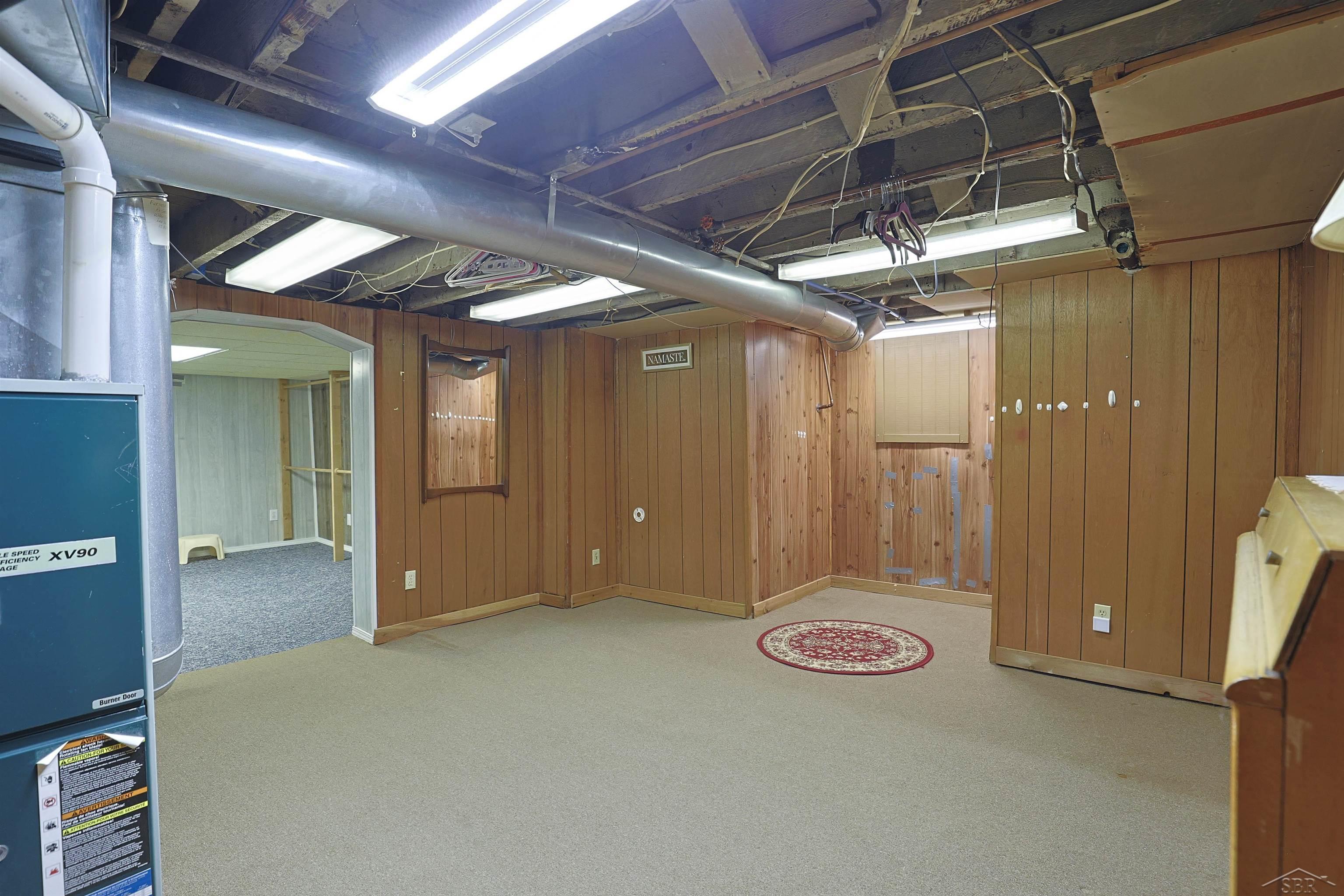 601 N Van Buren Street Property Photo 45