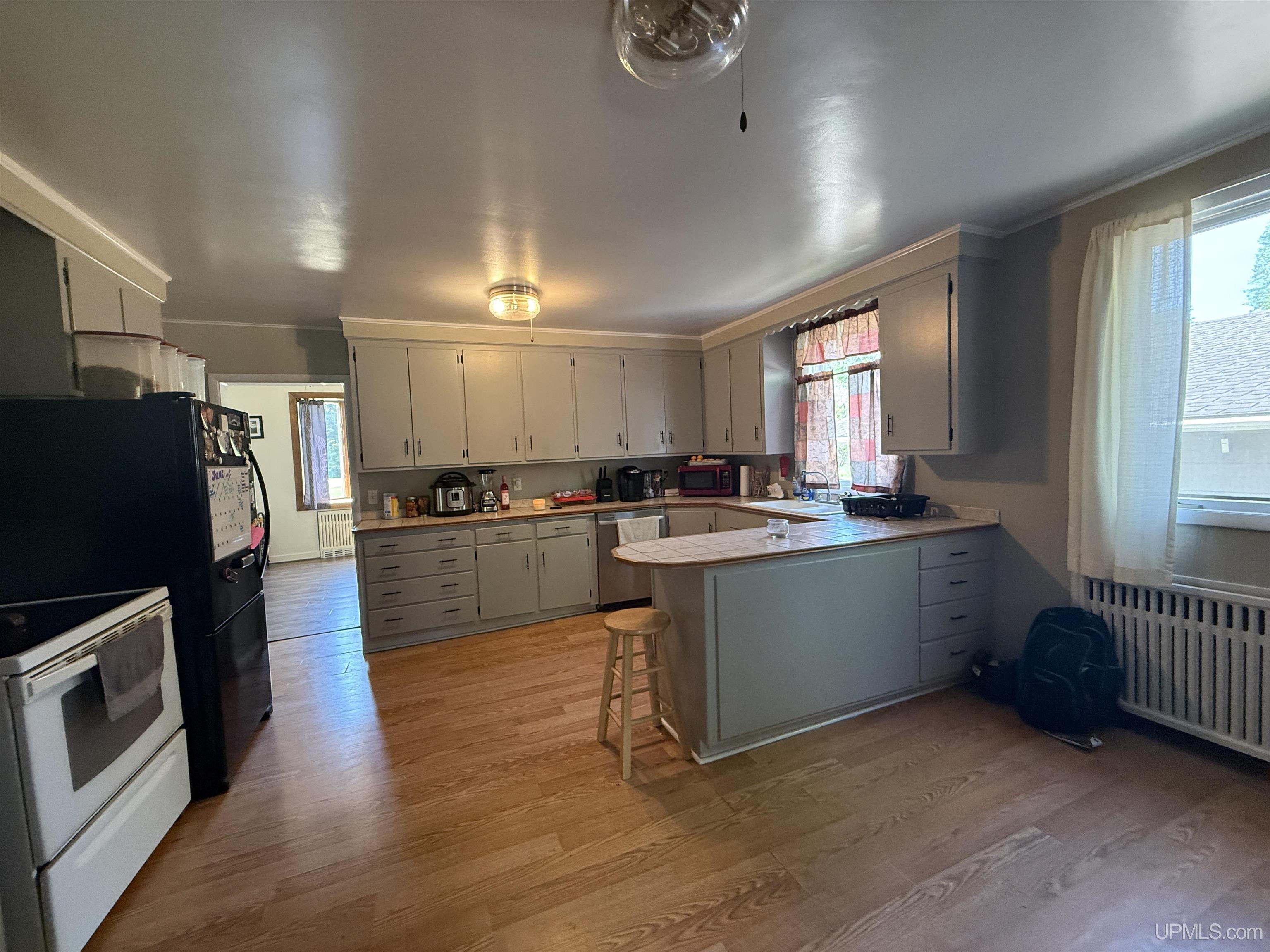 505 Southwest Street Property Photo 6