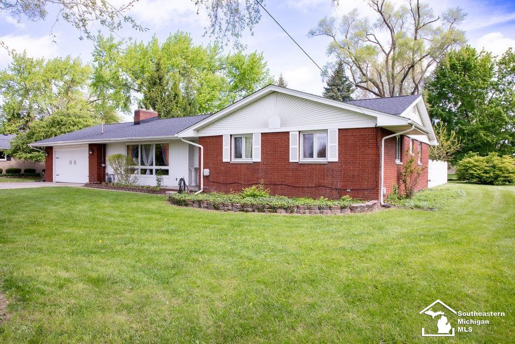 4666 E Dunbar Rd Road Property Photo 3