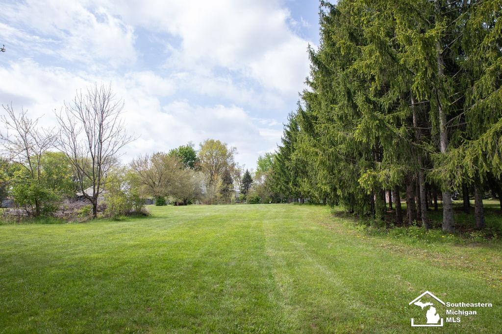 4666 E Dunbar Rd Road Property Photo 5