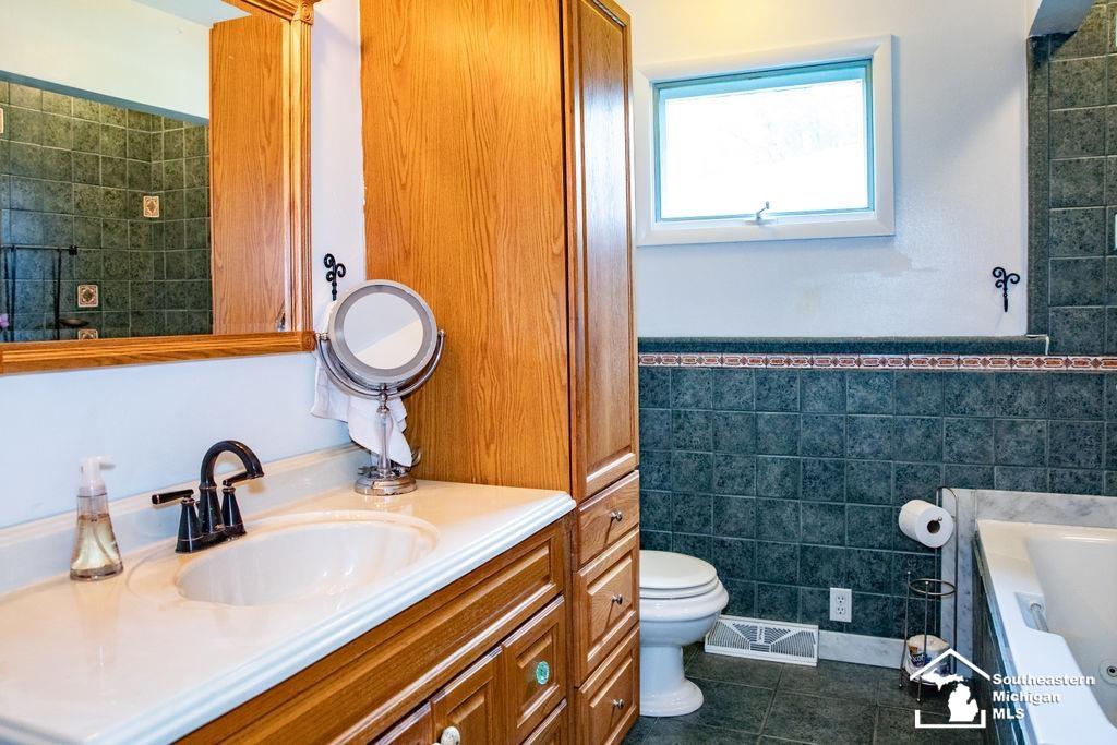 4666 E Dunbar Rd Road Property Photo 18