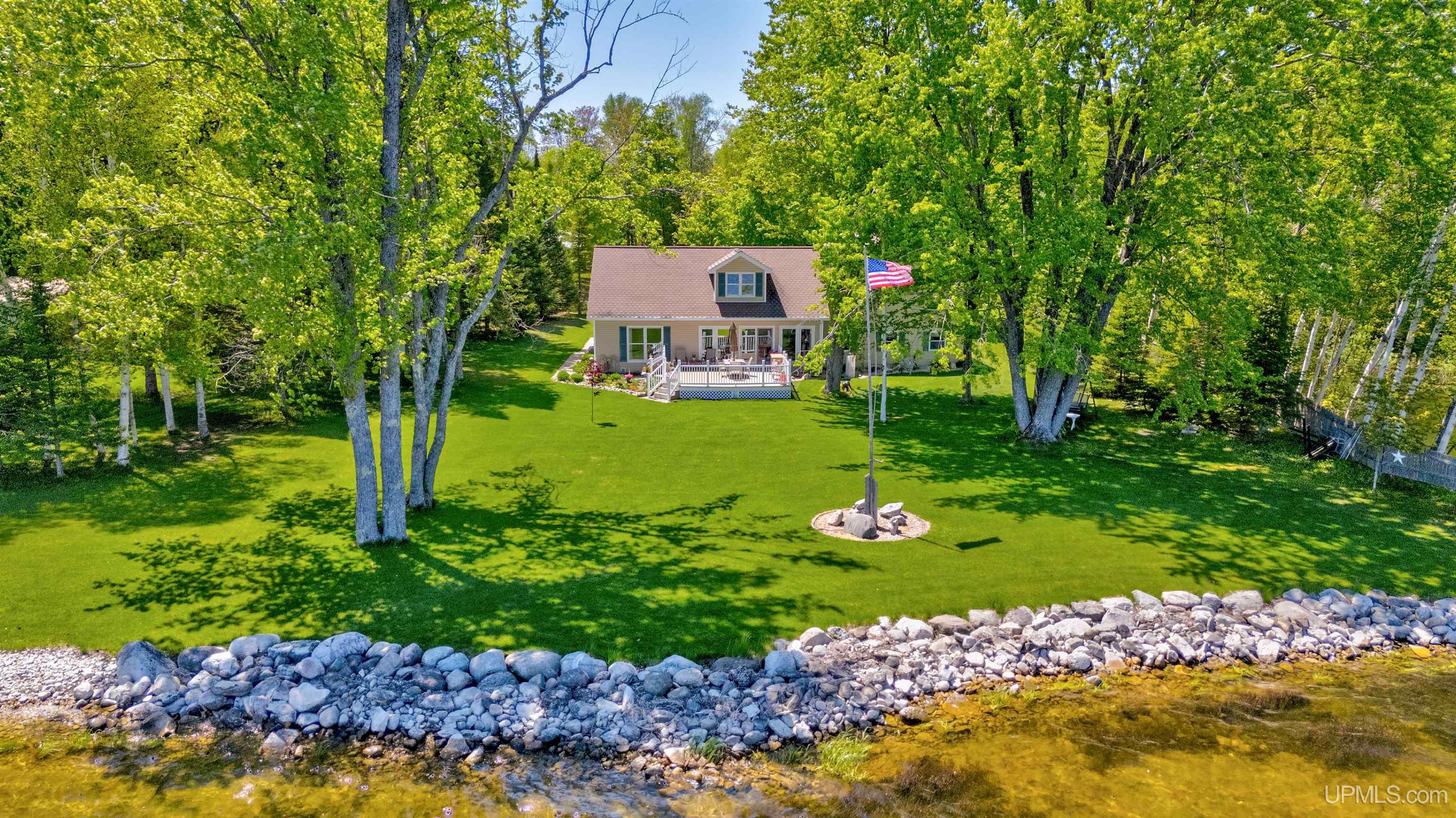 19105 Diller Road Property Photo 1