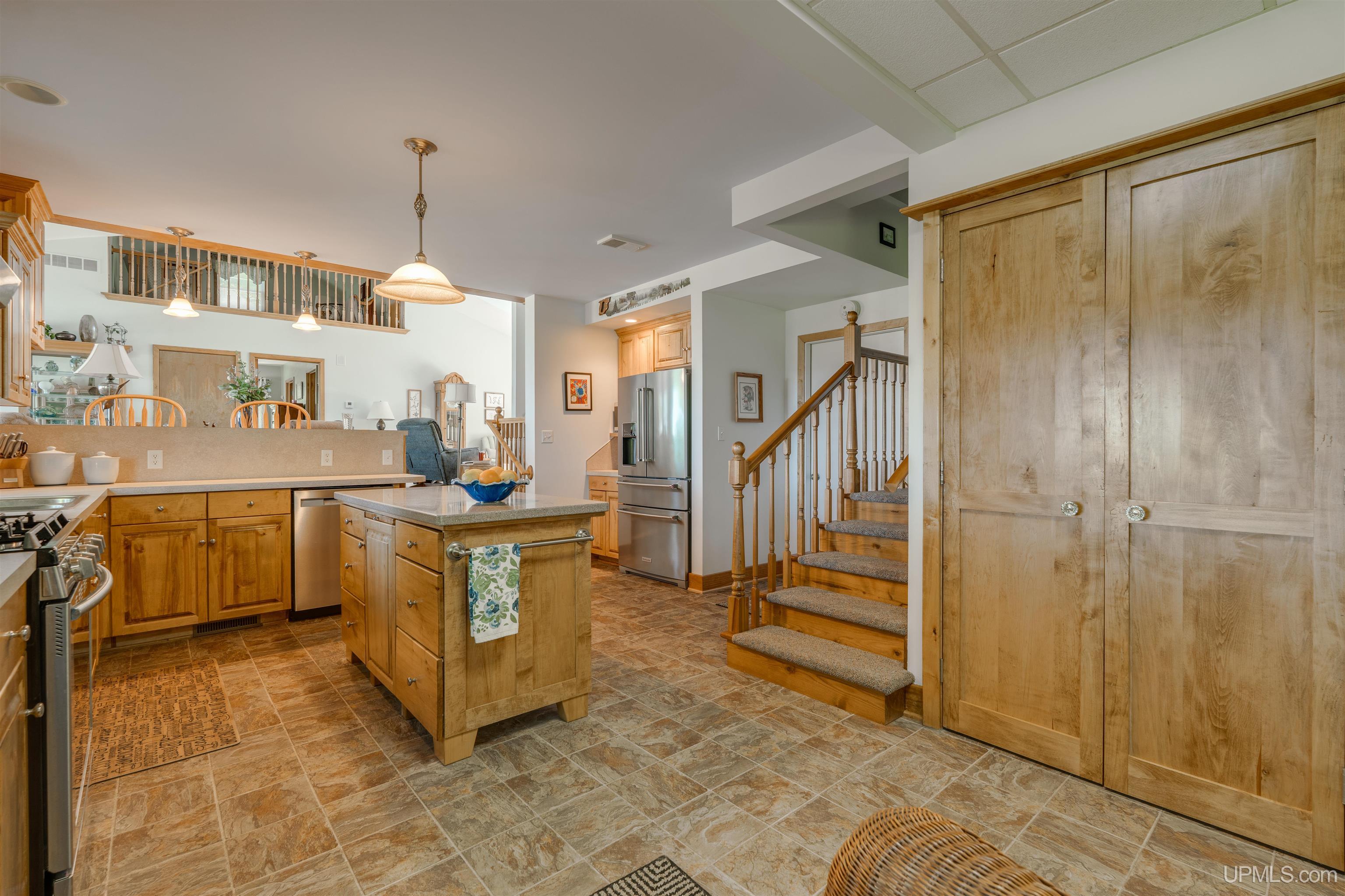 19105 Diller Road Property Photo 21