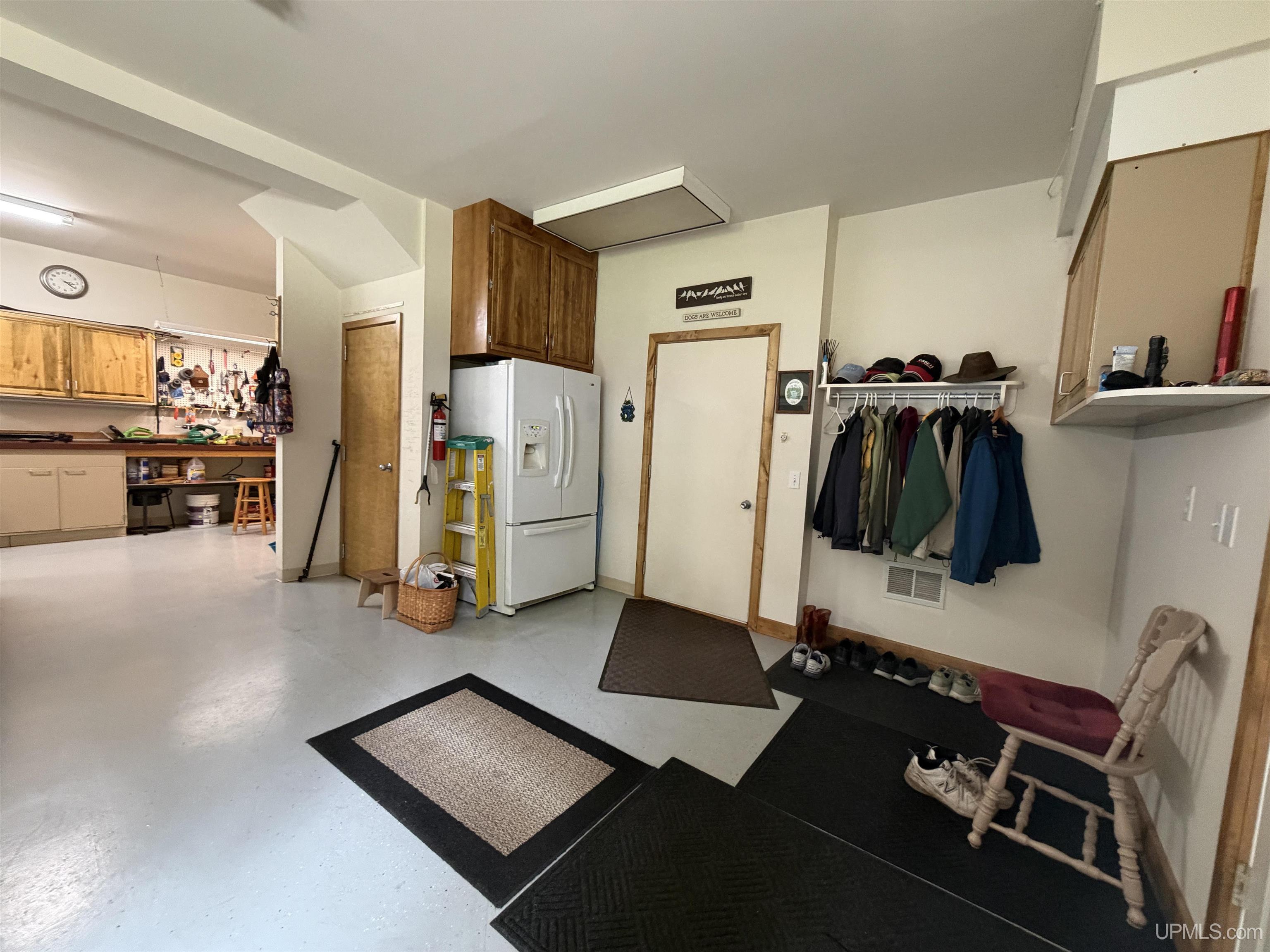 19105 Diller Road Property Photo 53