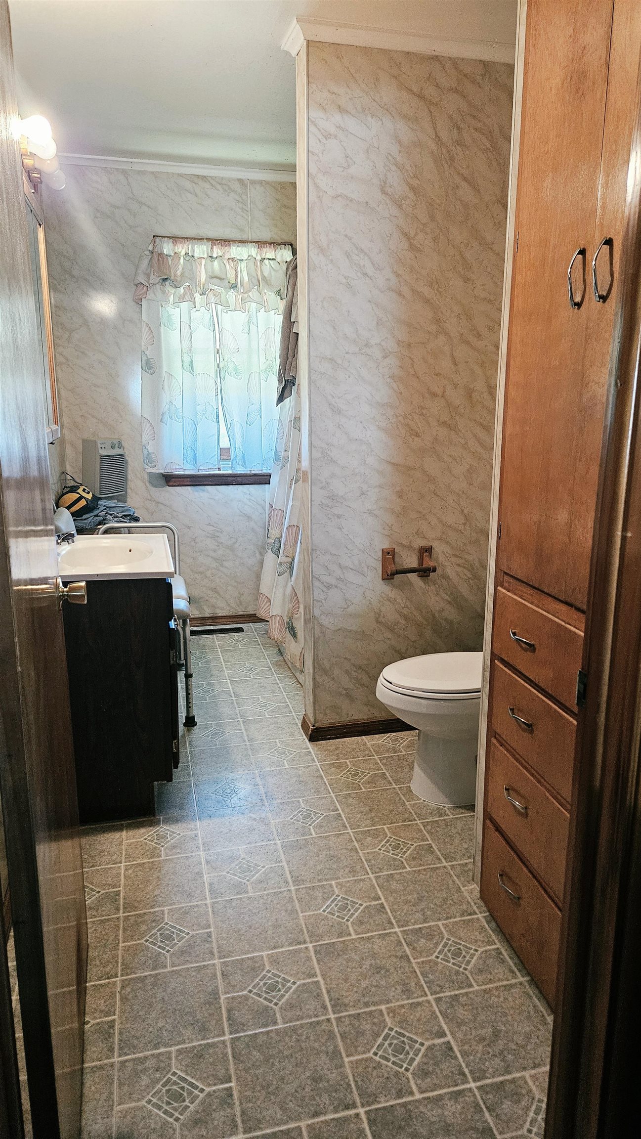 17985 Dice Road Property Photo 8