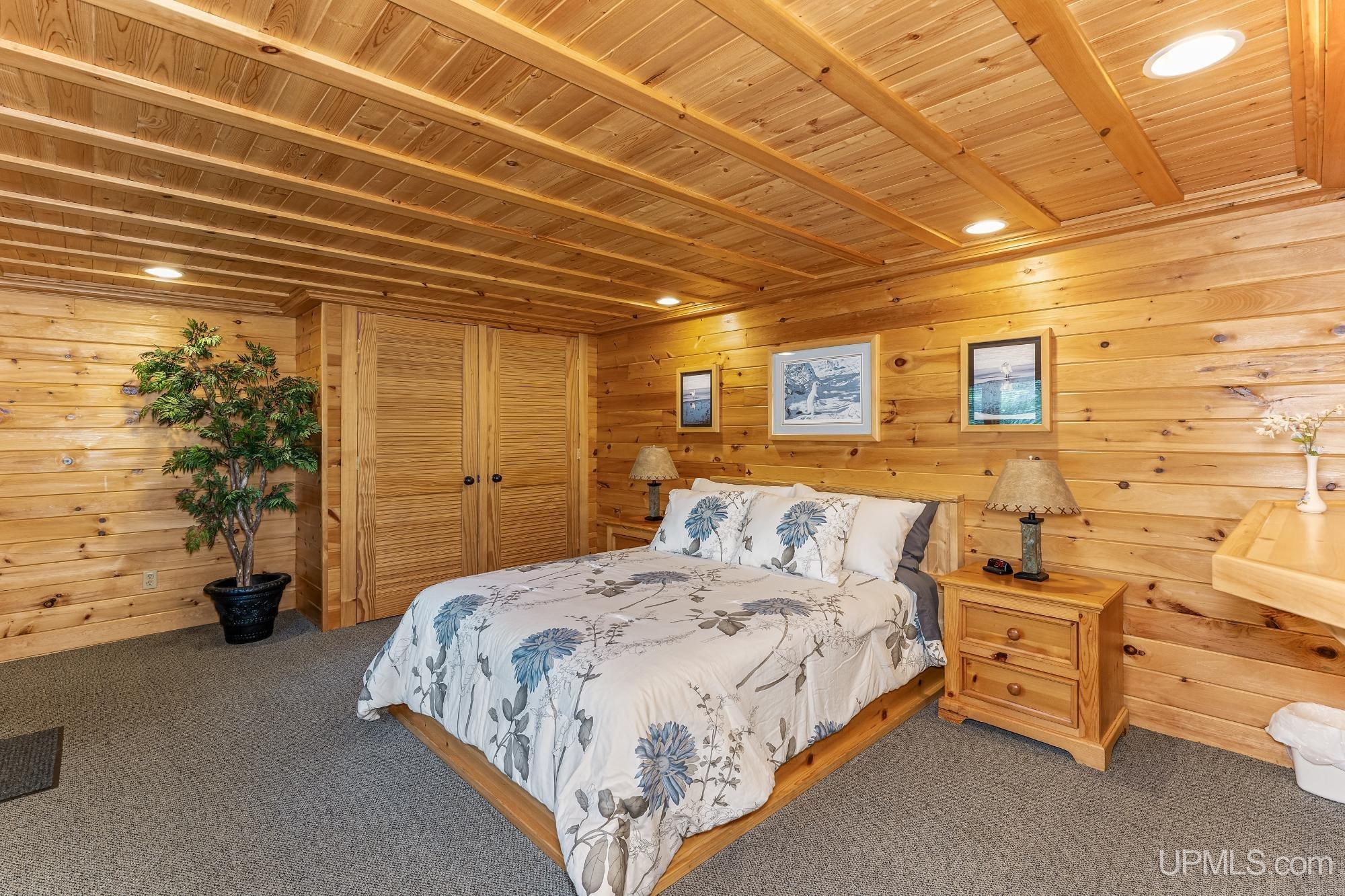 23493 Twist Lake Road Property Photo 40