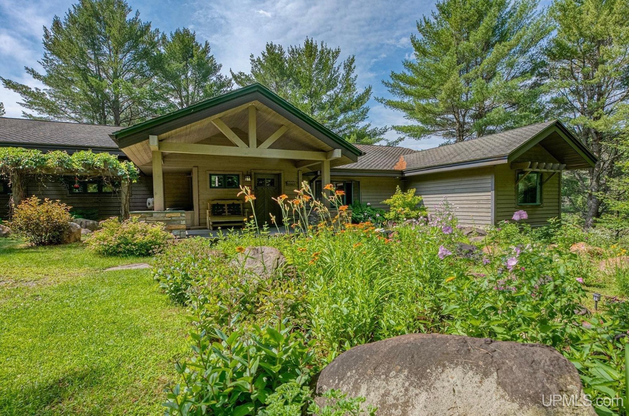 23493 Twist Lake Road Property Photo 47