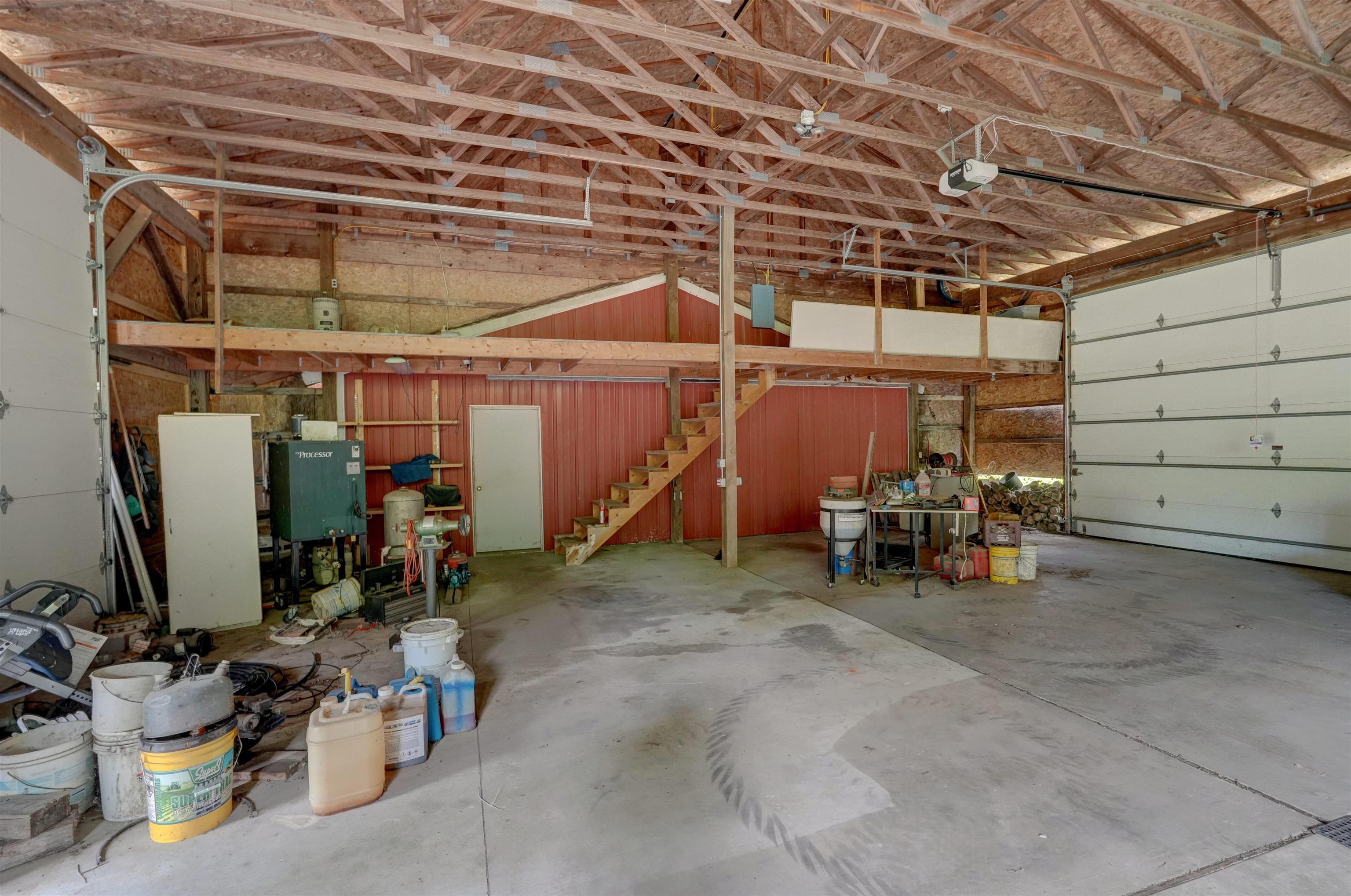 7200 Hess Road Property Photo 44