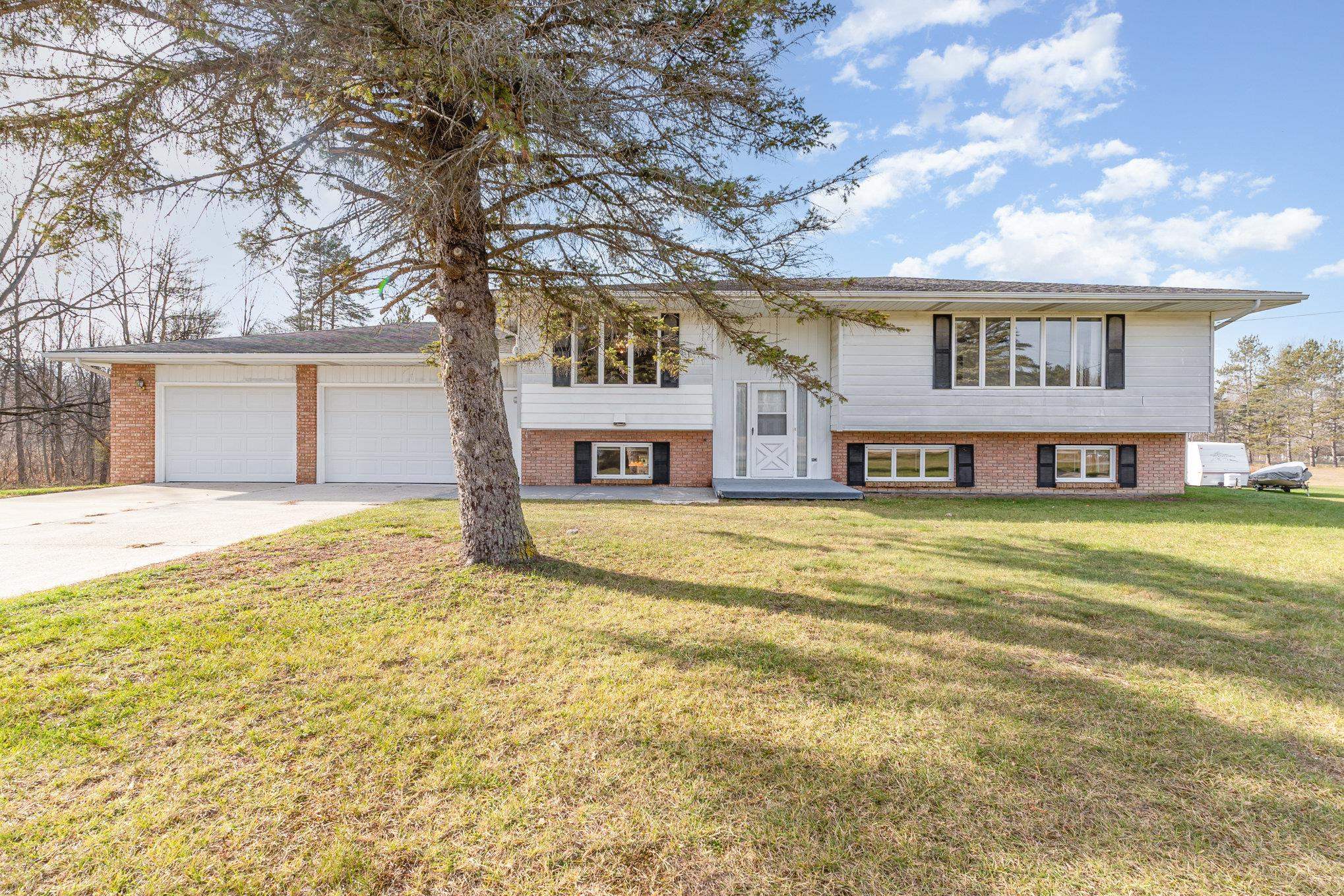 3532 S Ten Mile Road