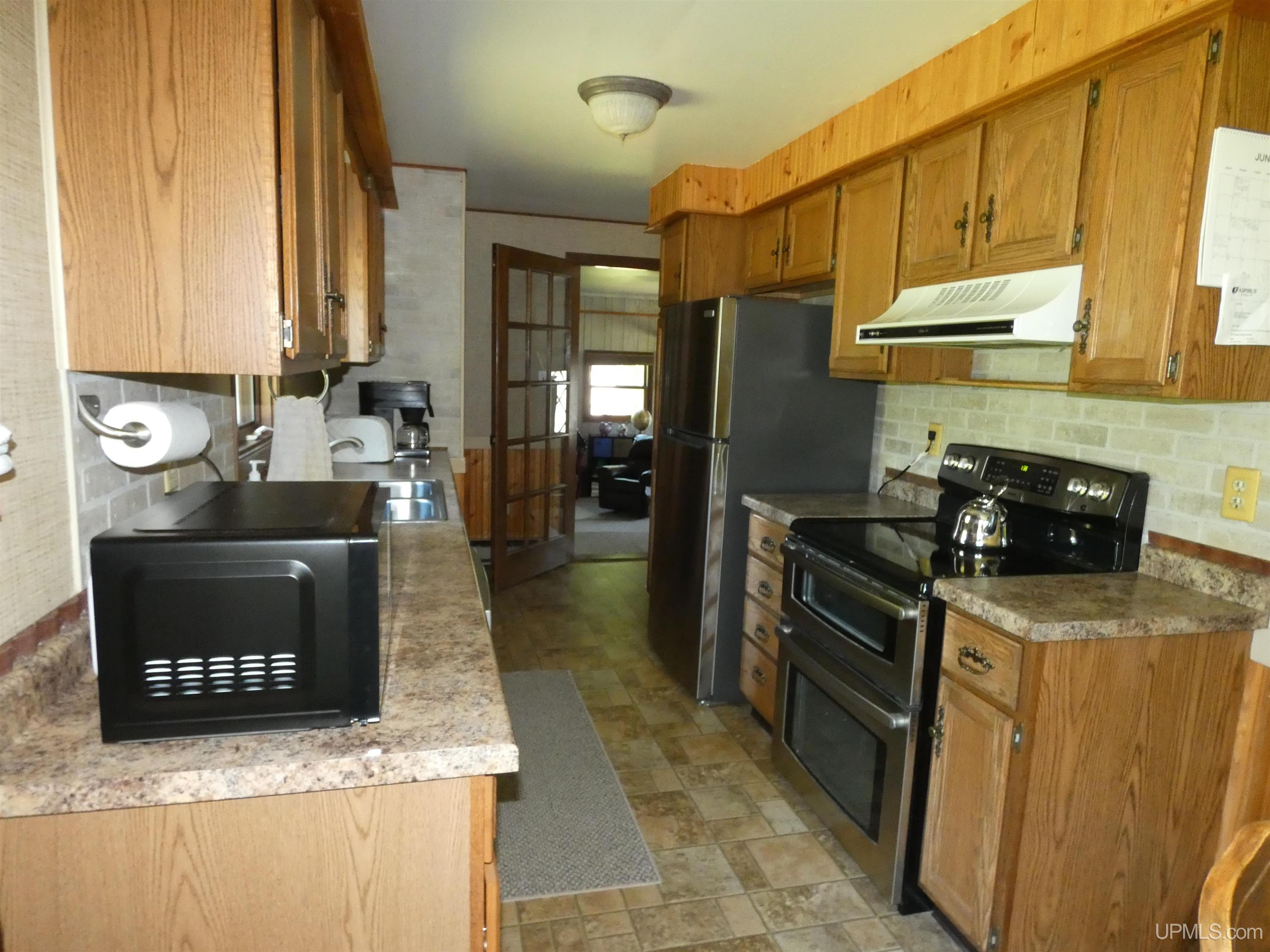 E6386 Wood Lane Property Photo 21