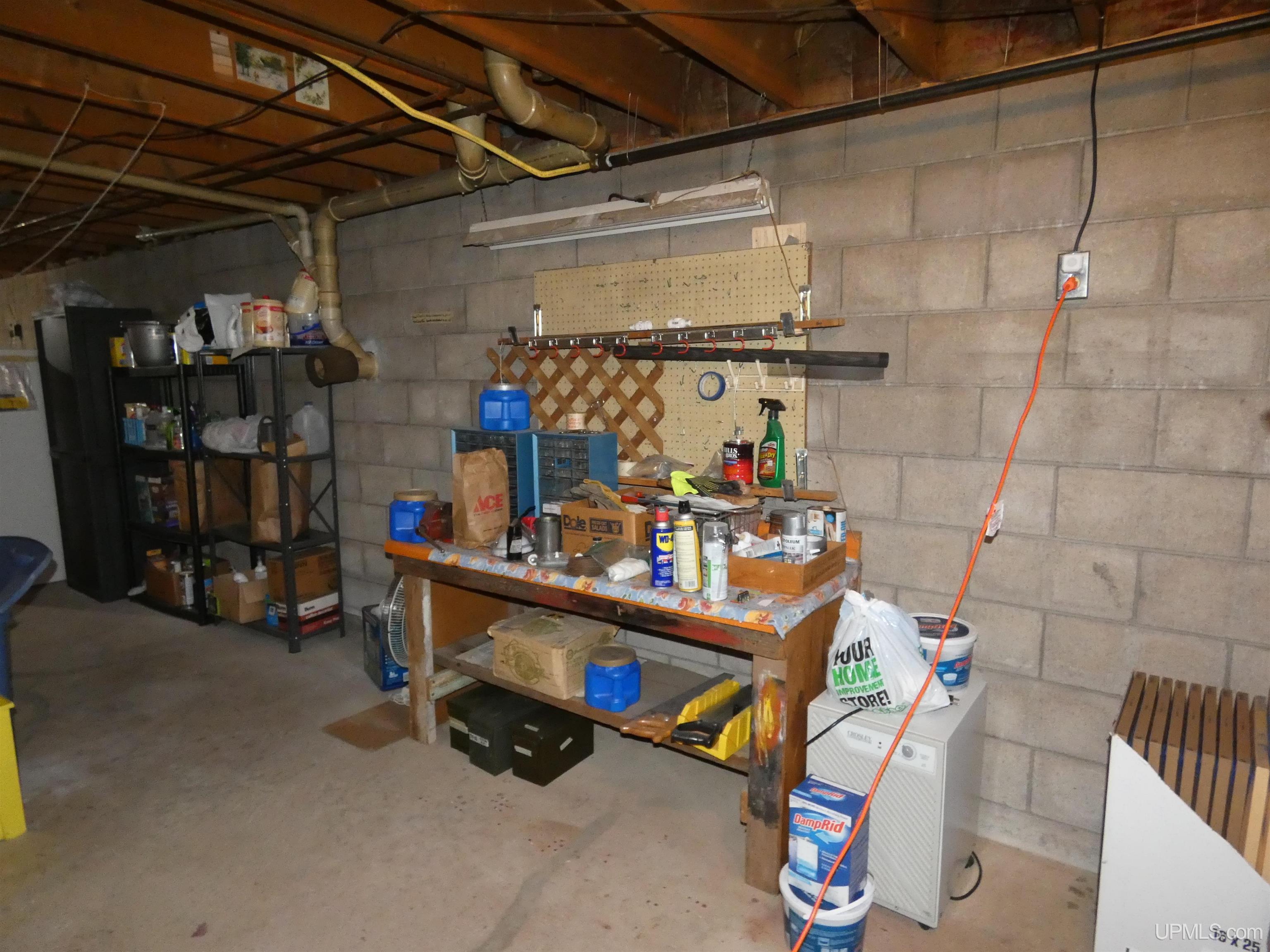 E6386 Wood Lane Property Photo 40