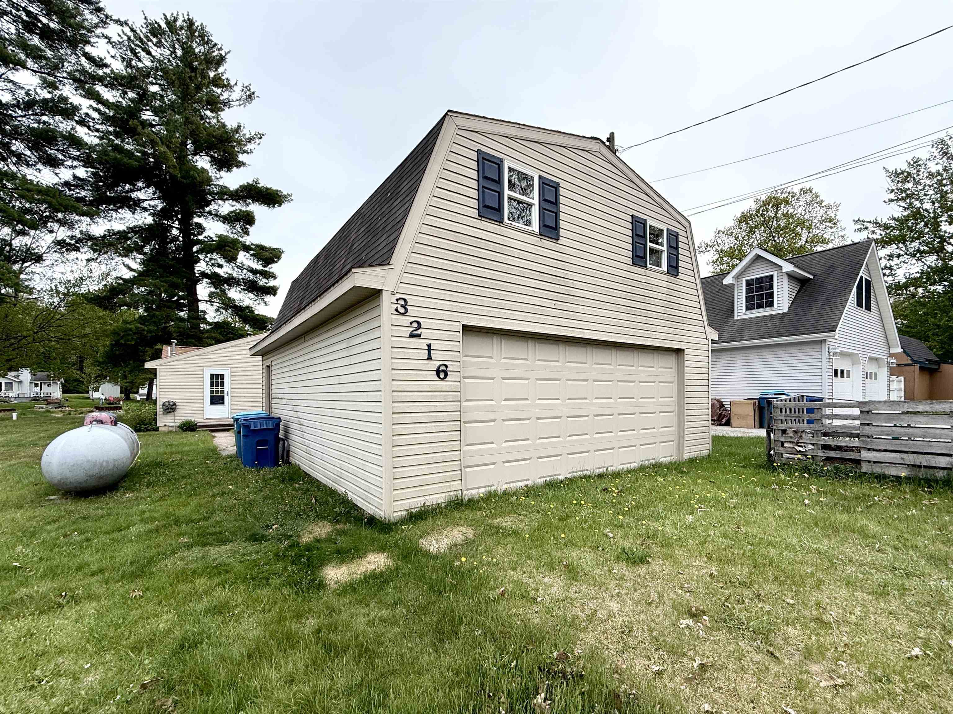 3216 Elnor Drive Property Photo 8