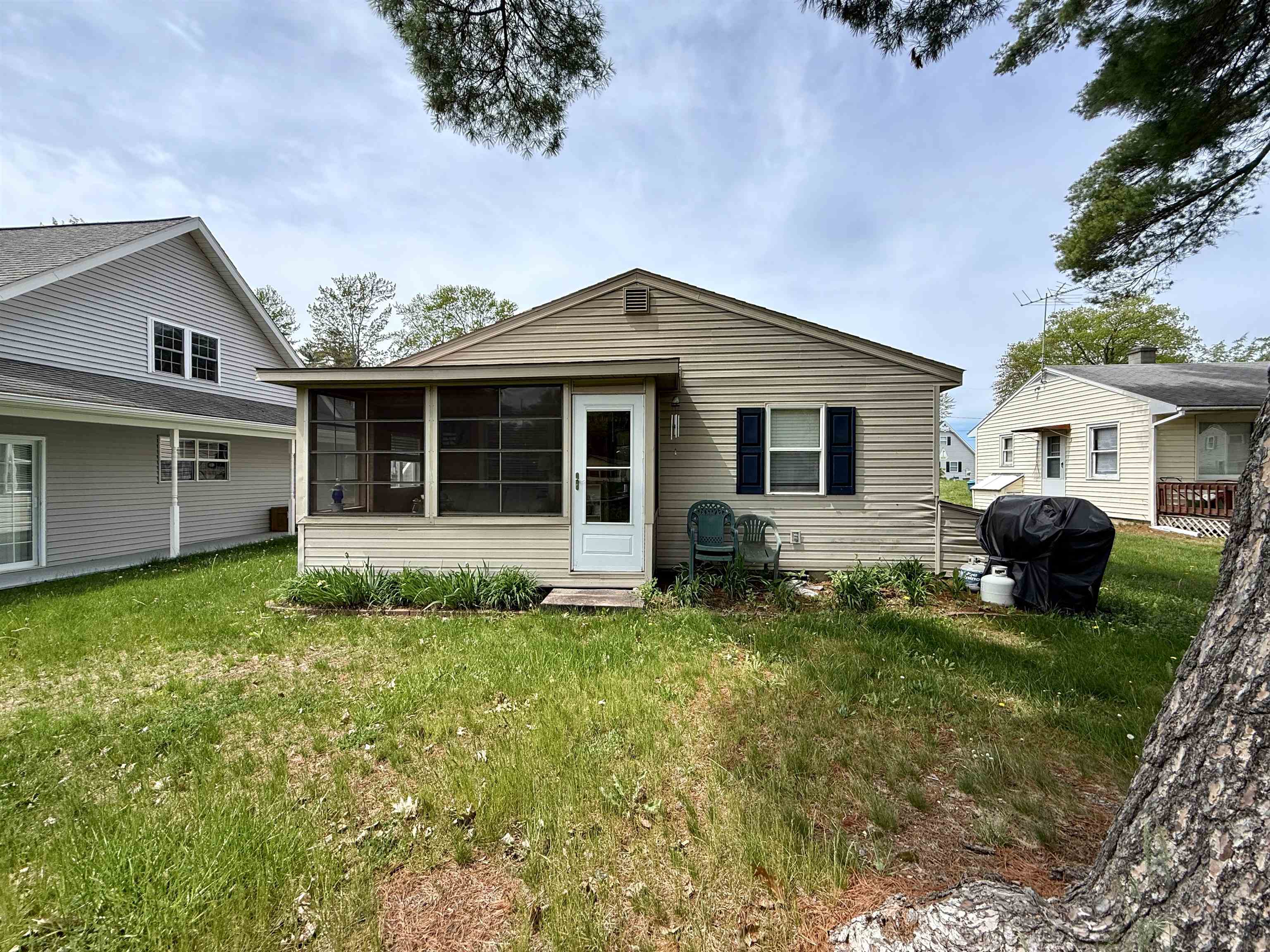 3216 Elnor Drive Property Photo 27