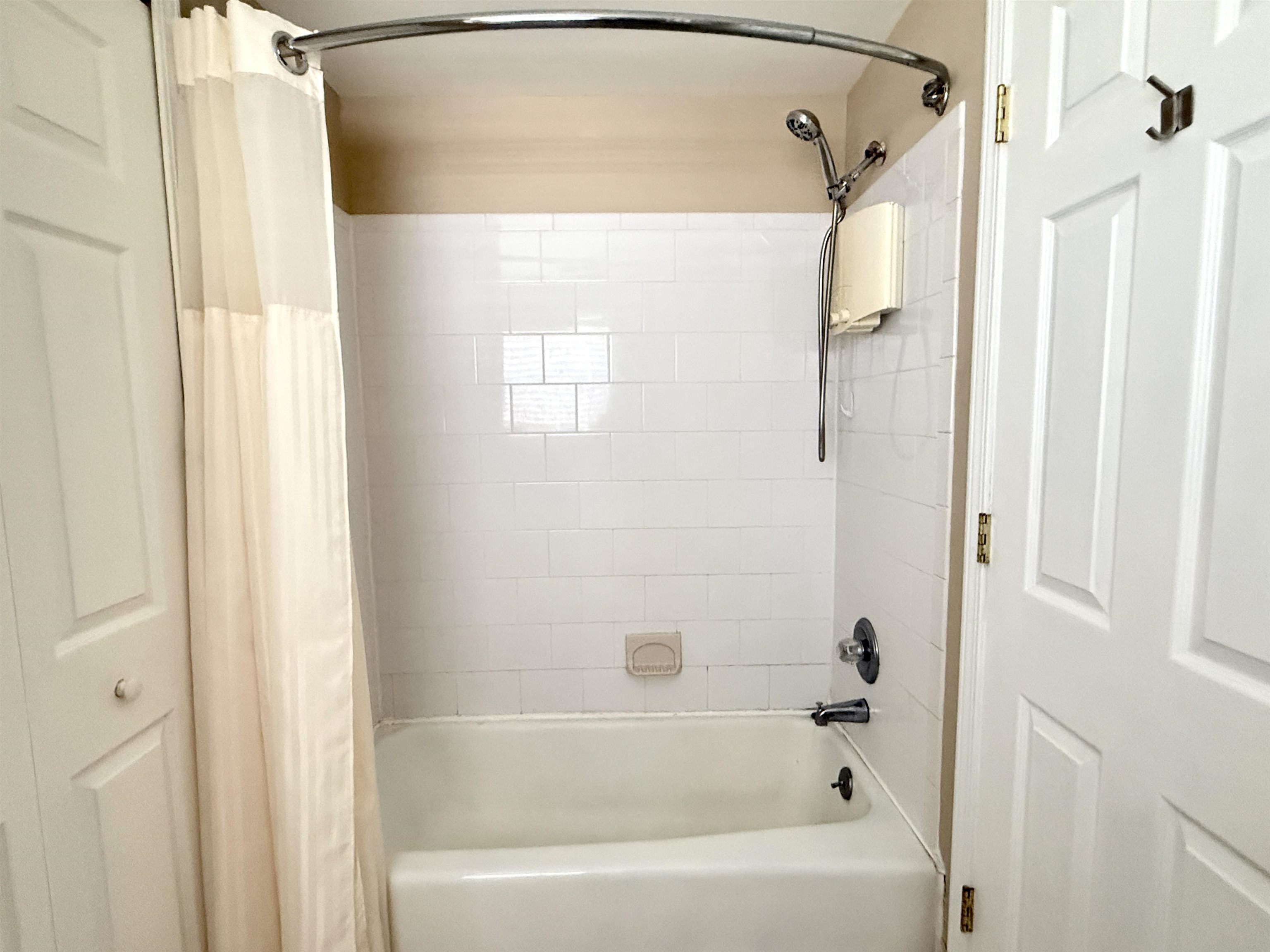 3216 Elnor Drive Property Photo 44