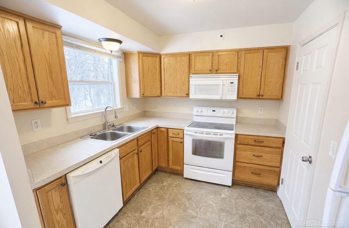 621 Bradley Avenue Property Photo 7