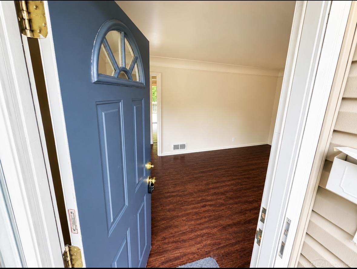 621 Bradley Avenue Property Photo 23