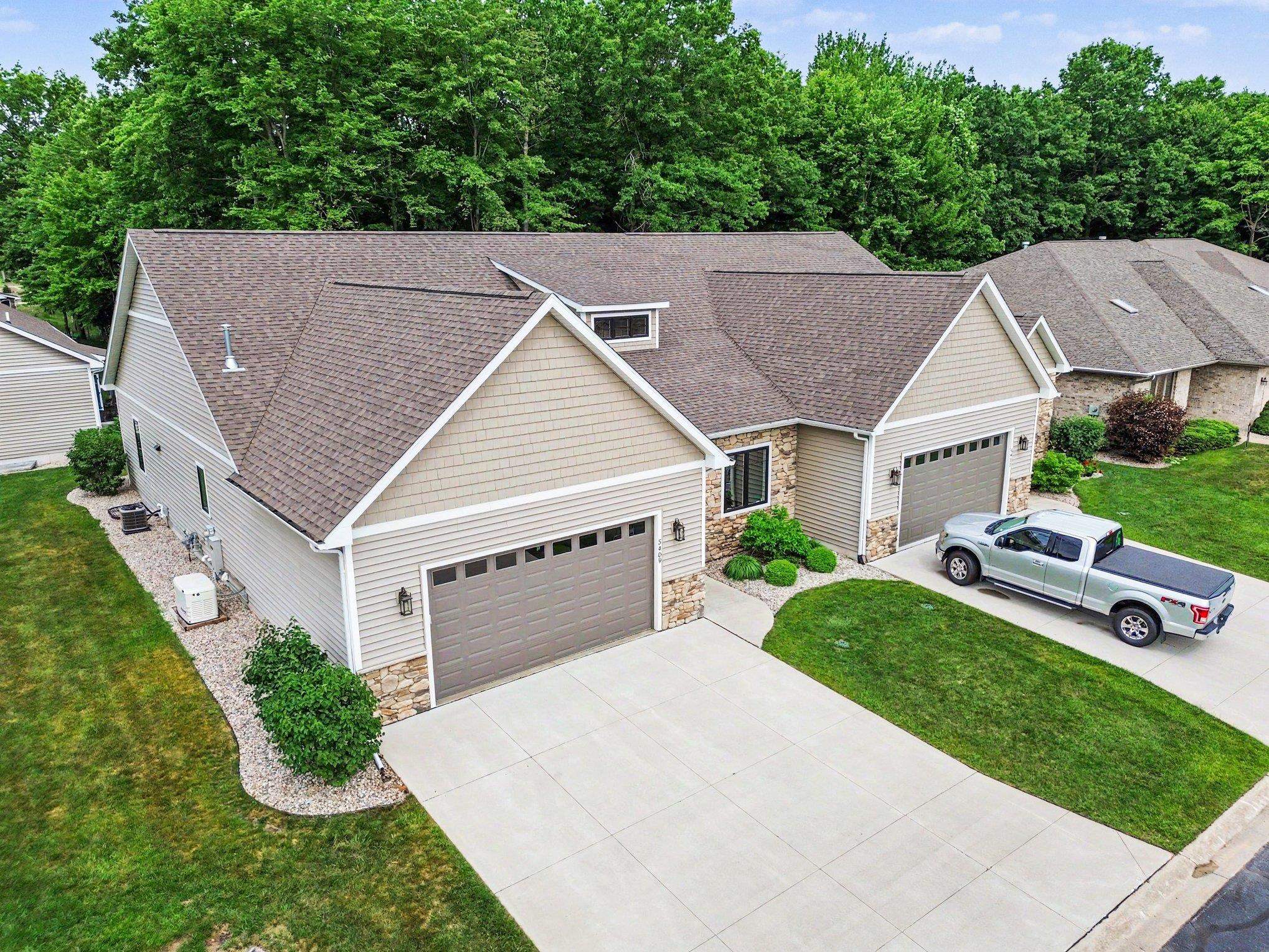 5409 Greenridge Drive Property Photo 3