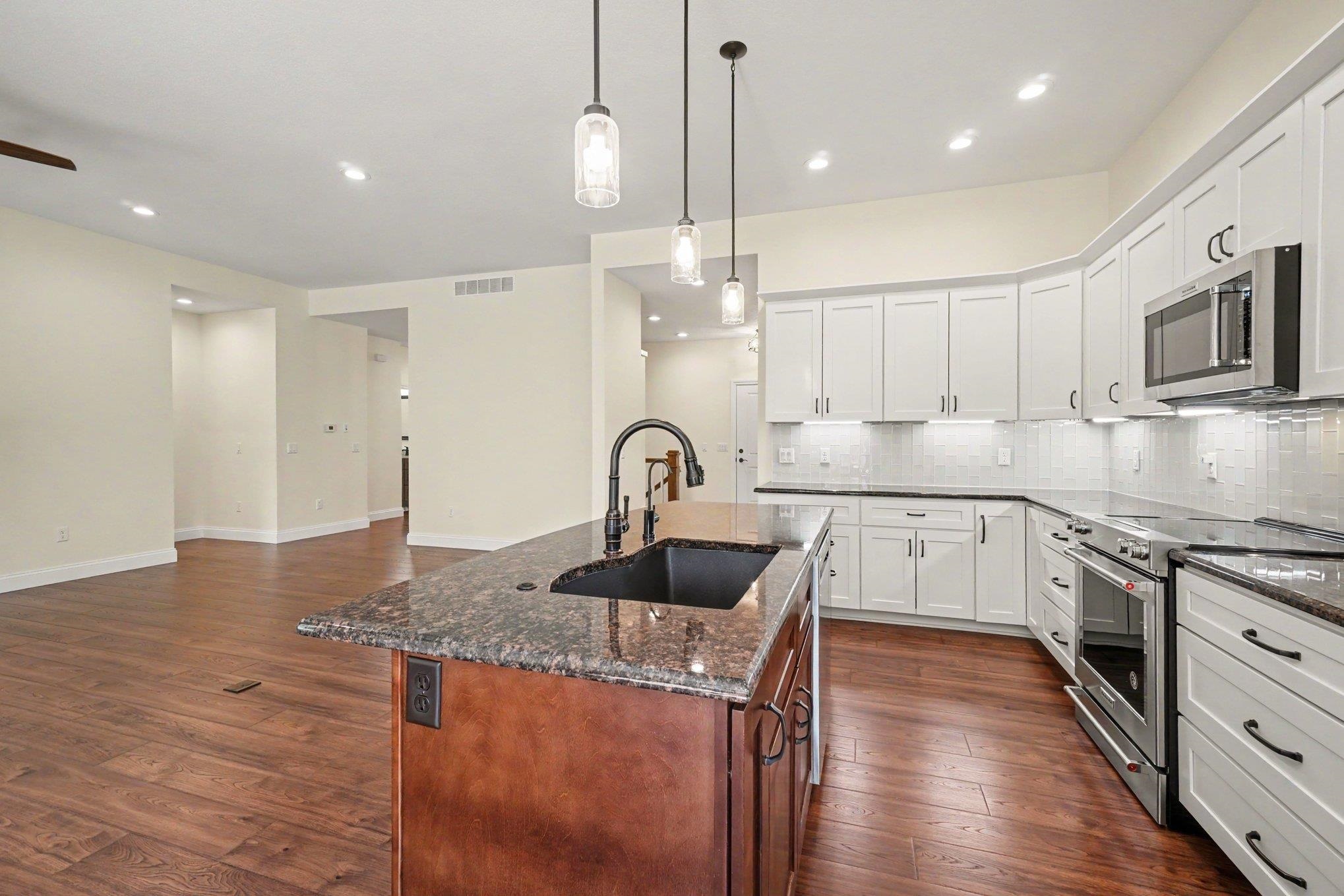 5409 Greenridge Drive Property Photo 11