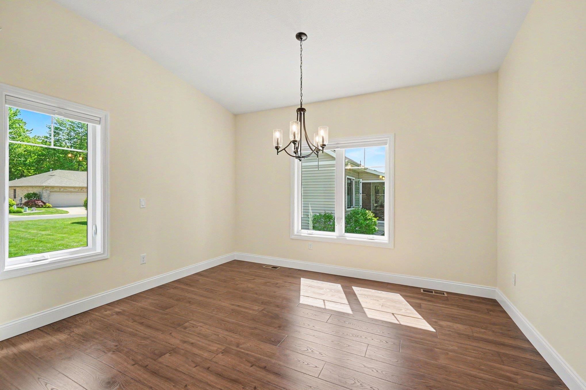 5409 Greenridge Drive Property Photo 12