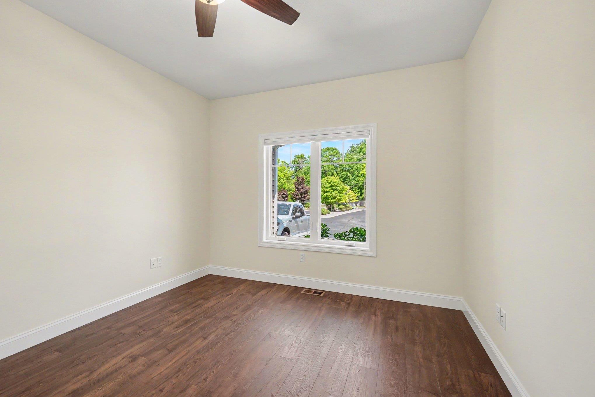 5409 Greenridge Drive Property Photo 22