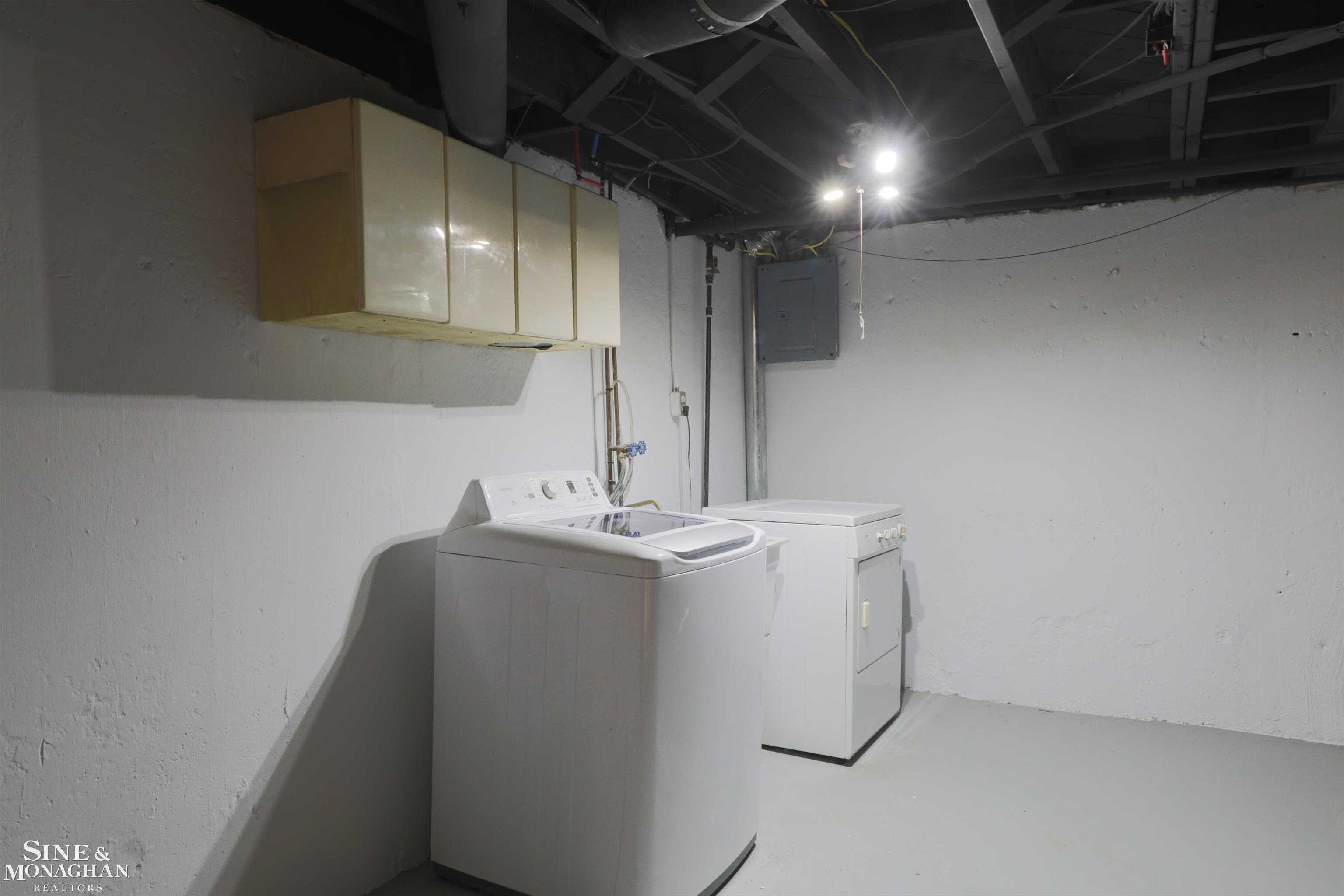 23107 Arthur Court Property Photo 16