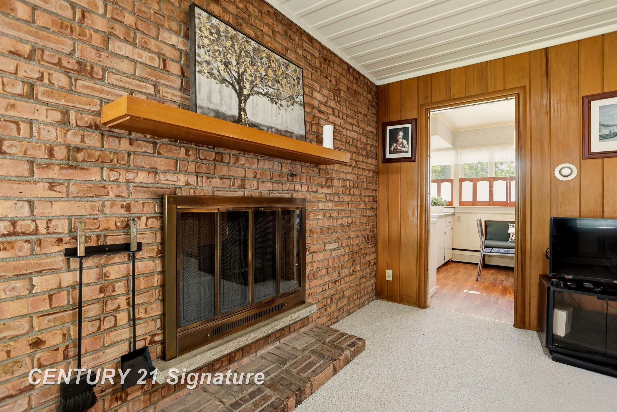 2765 Cecelia Street Property Photo 10