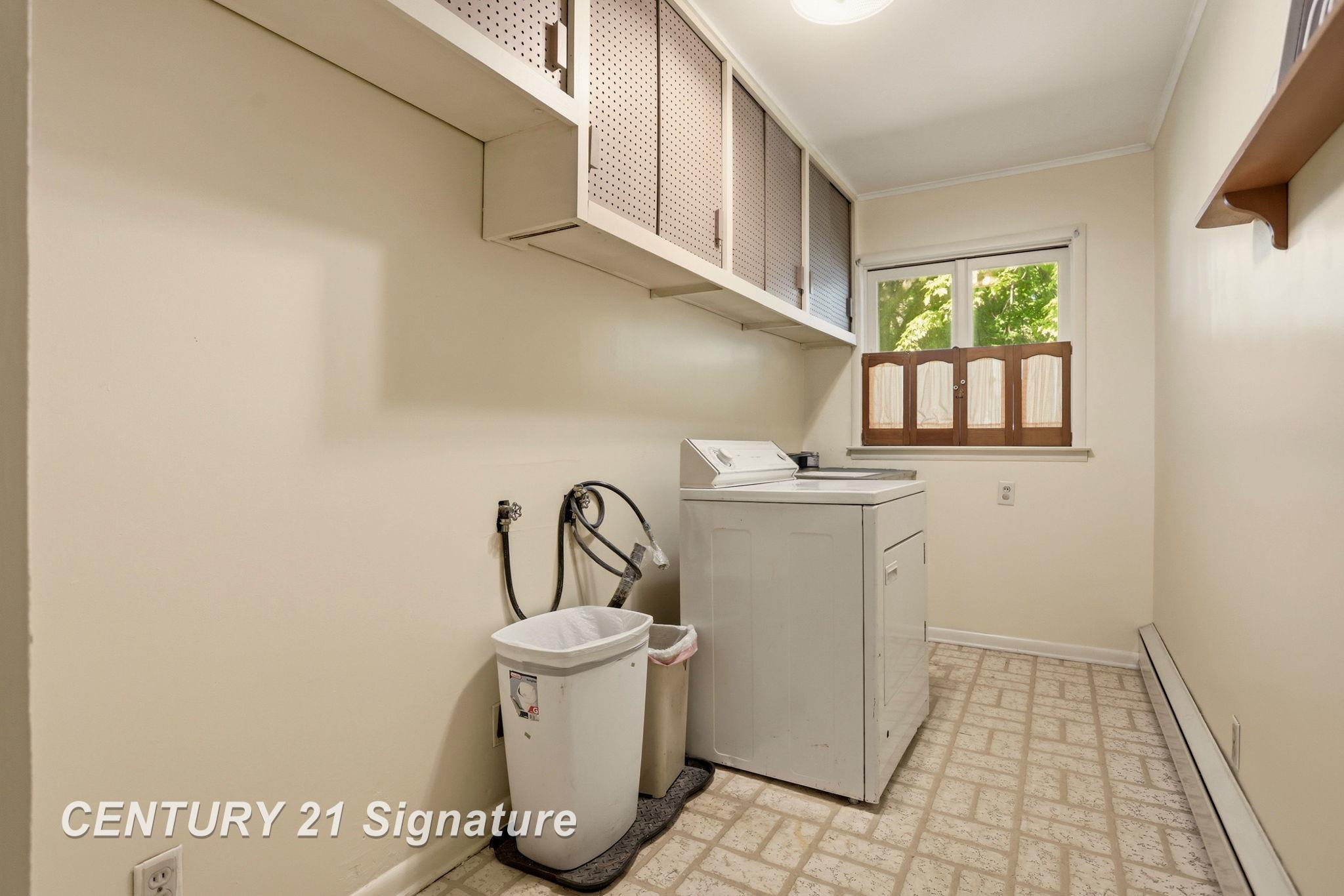 2765 Cecelia Street Property Photo 22