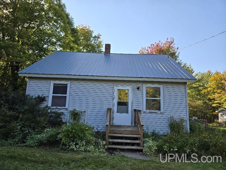 36741 Kujala Road Property Photo 1