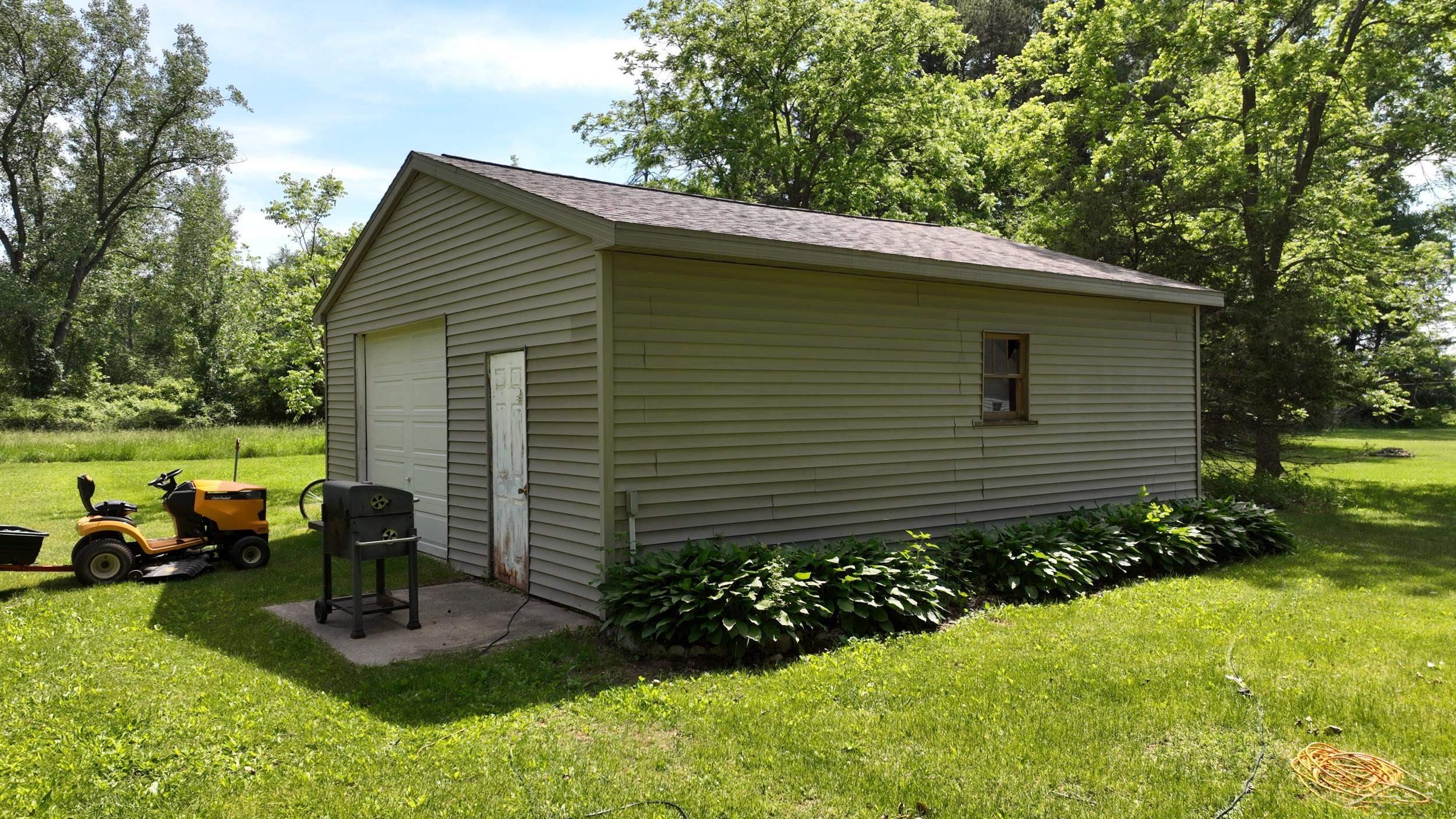 22359 Gratiot Road Property Photo 9