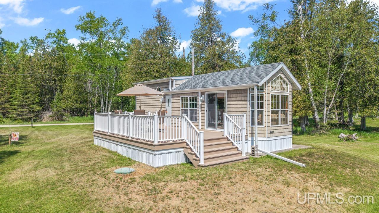 3962 New Wilsey Bay U.25 Road Property Photo 1