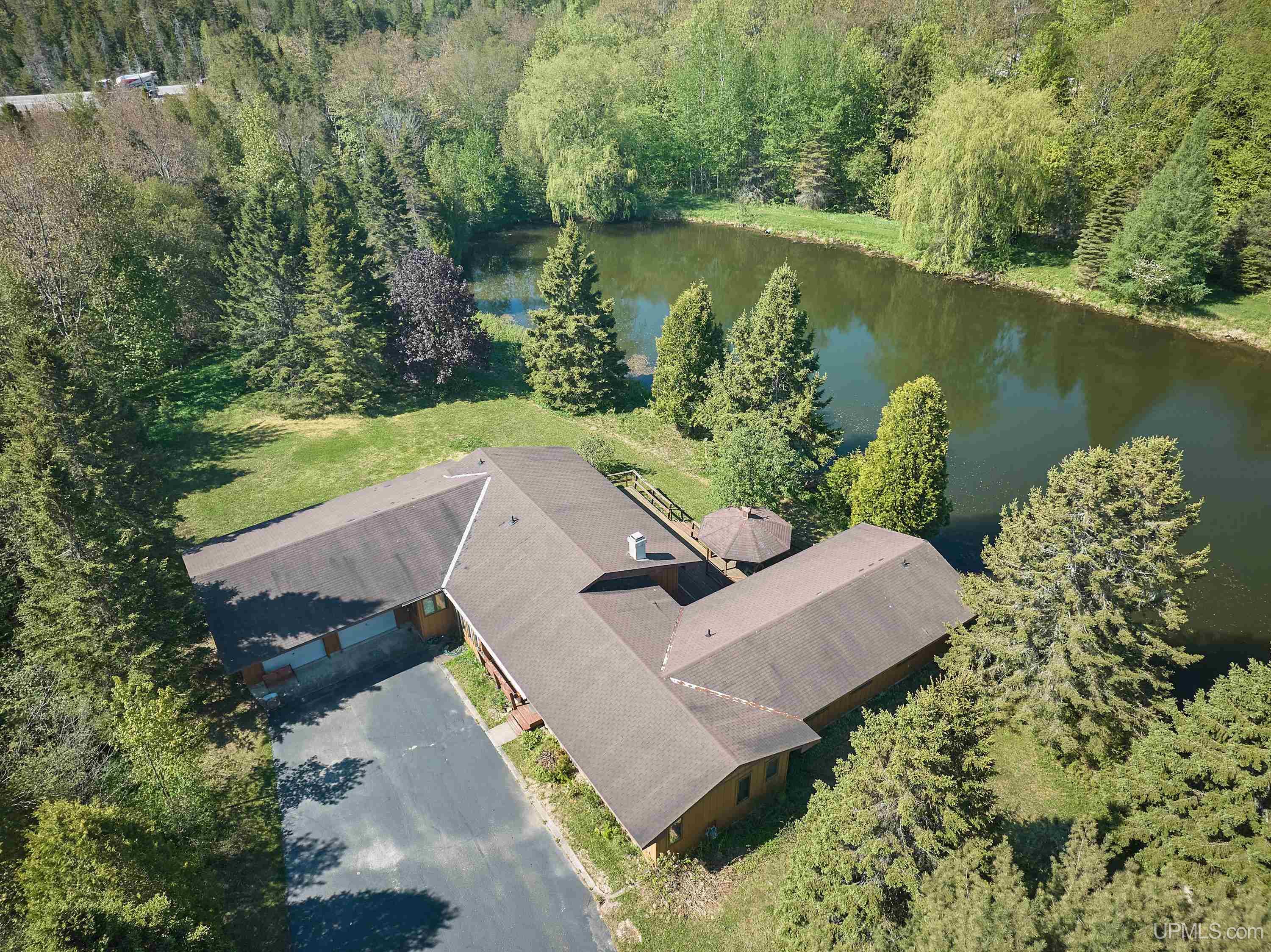 N6355 Alger Heights Road Property Photo 35