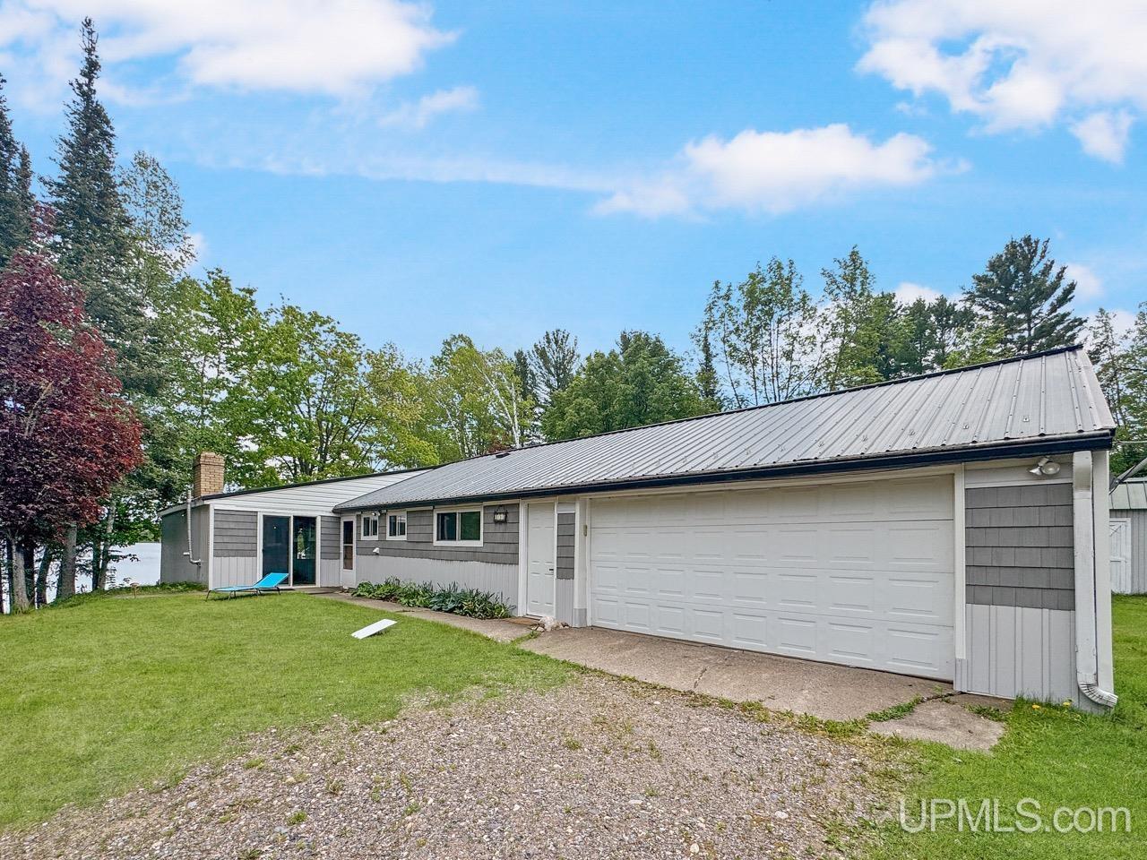 154 Rysberg Drive Property Photo 1