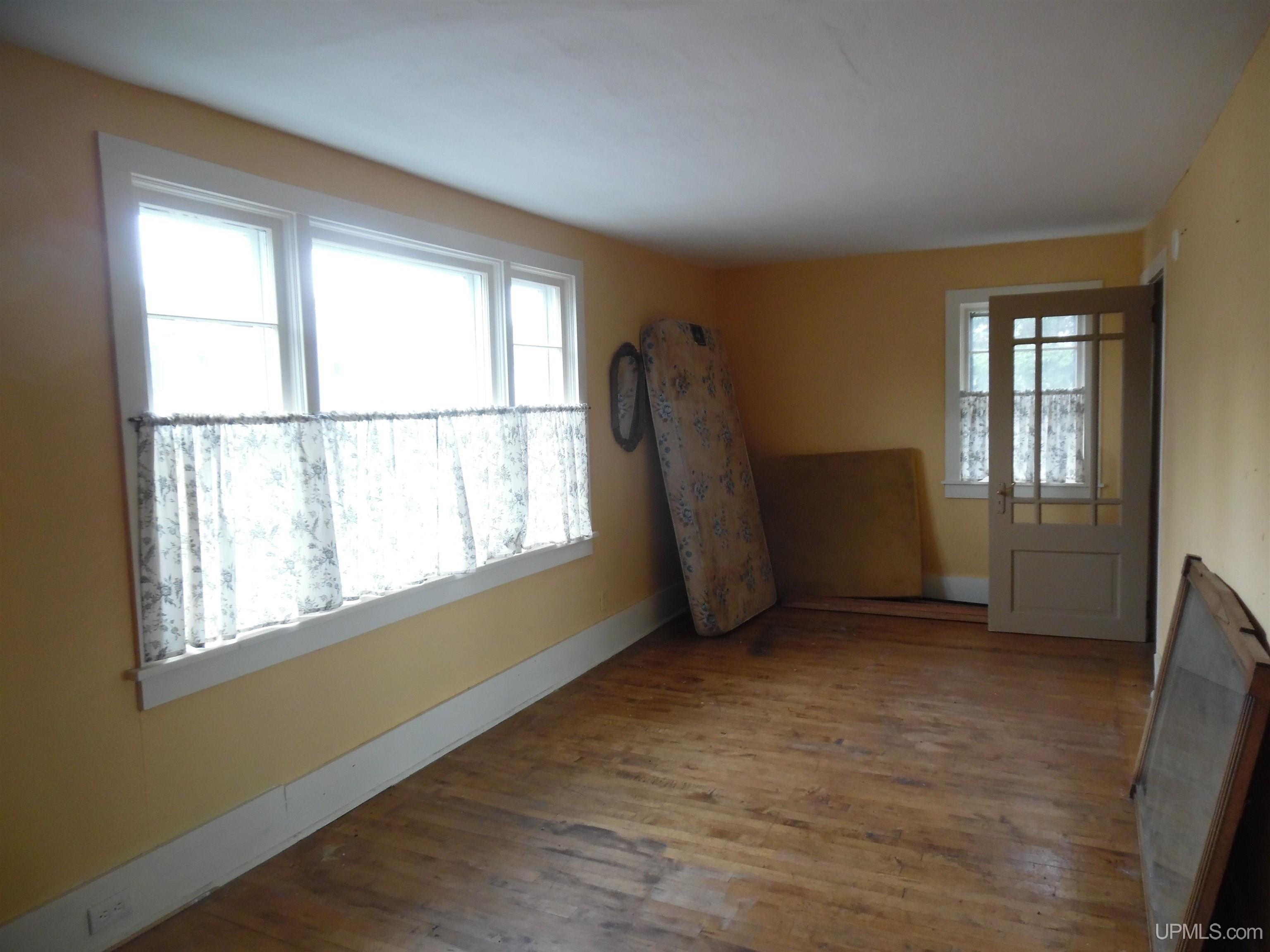 25828 Lake Linden Avenue Property Photo 15