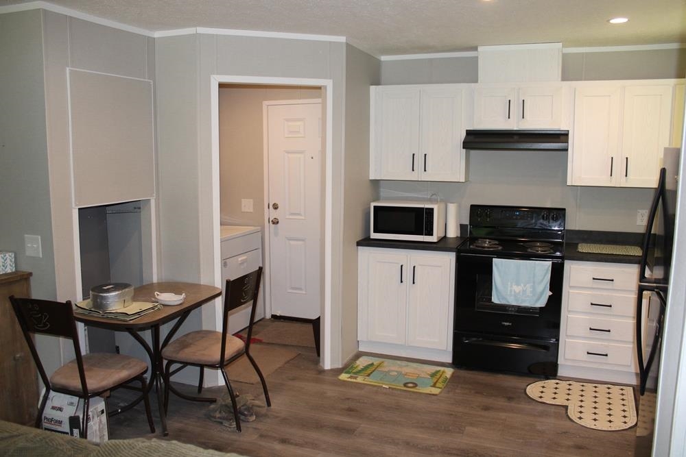 2285 Fawn Circle Property Photo 3
