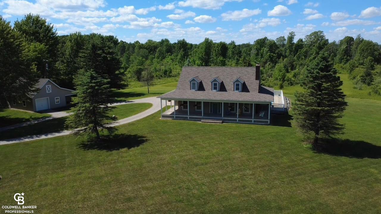 9660 Brandon Road Property Photo 2
