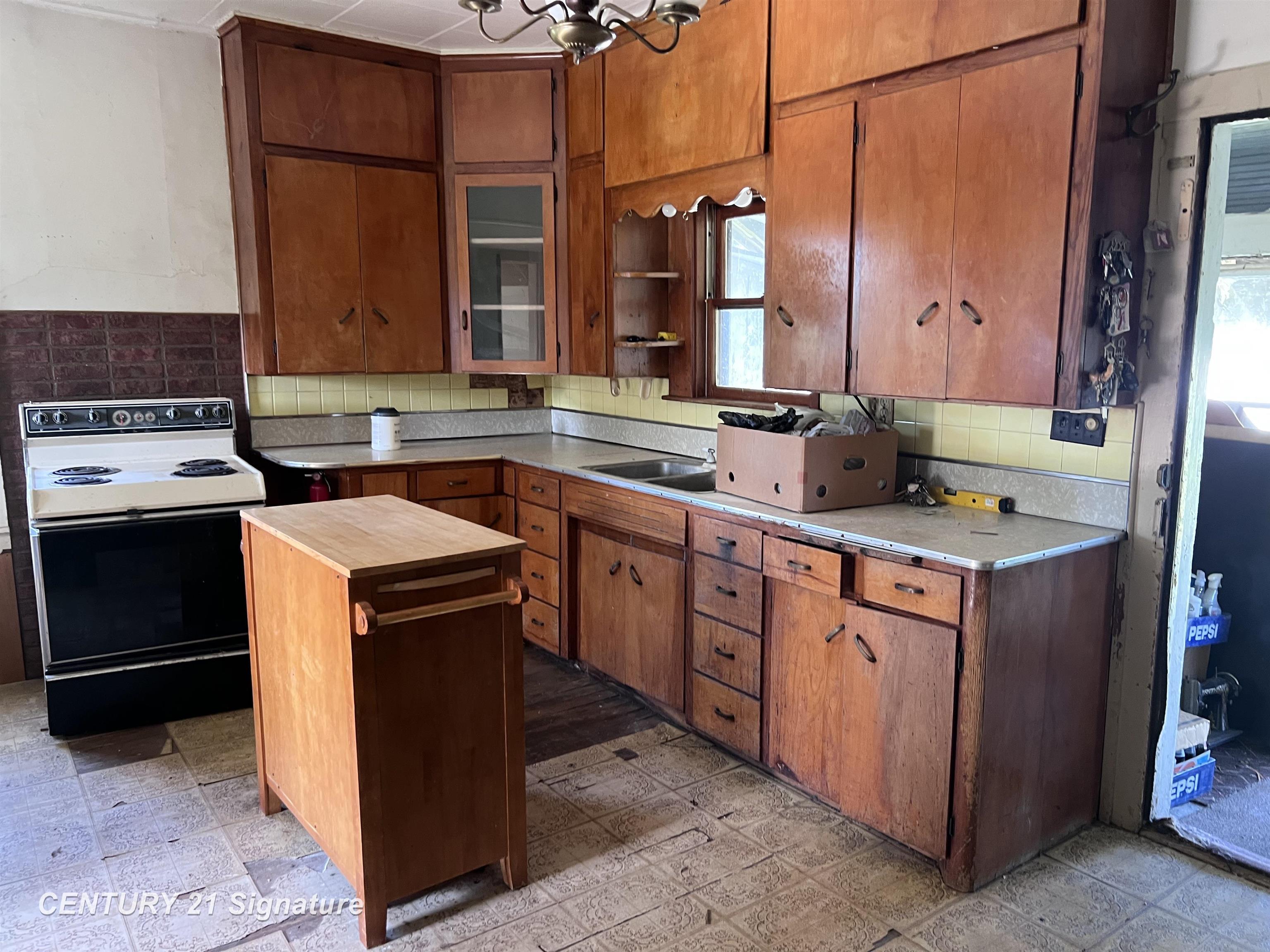 3367 E Lake Road Property Photo 2