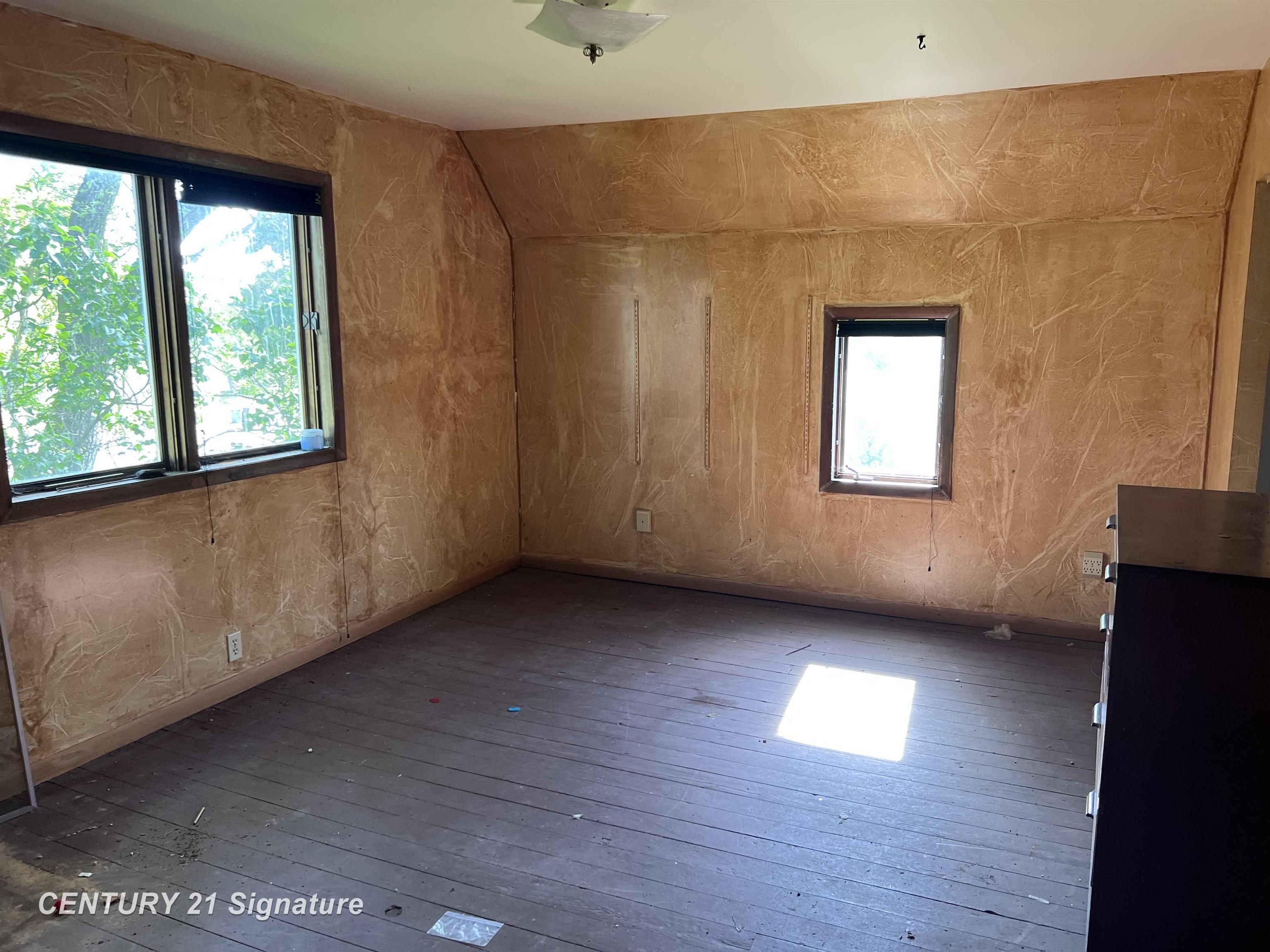 3367 E Lake Road Property Photo 7