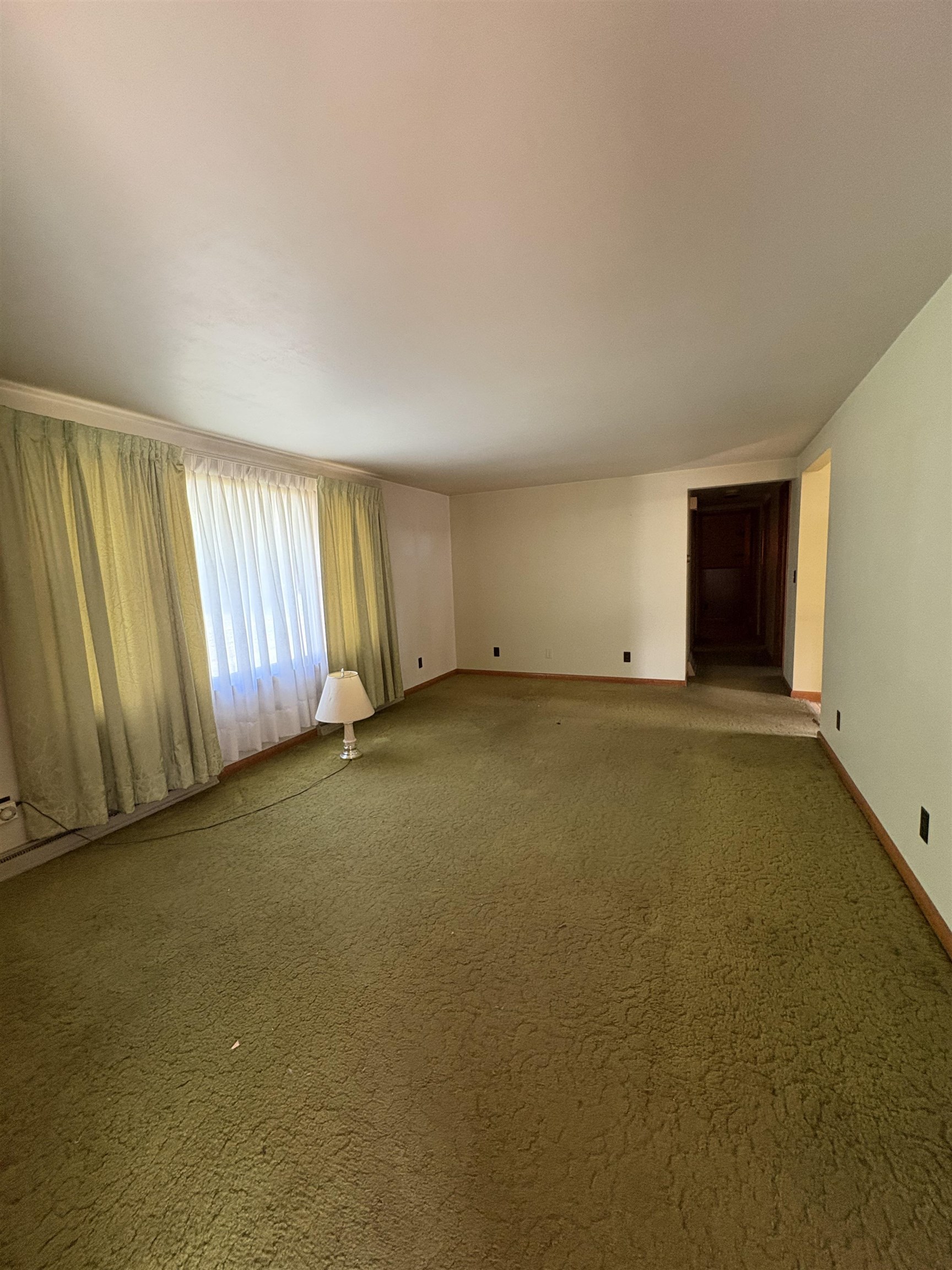 225 7th St Streets Property Photo 9