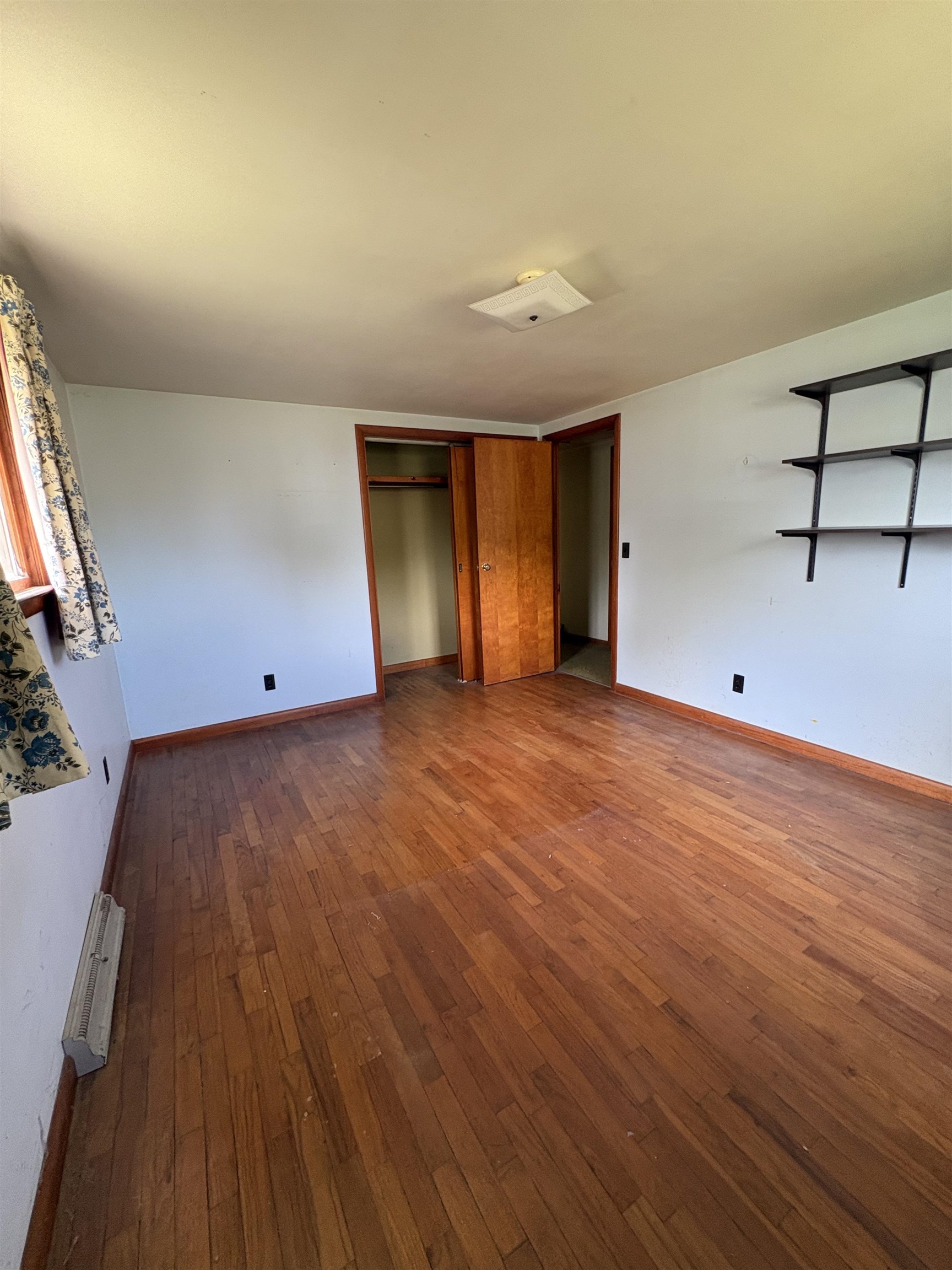 225 7th St Streets Property Photo 12