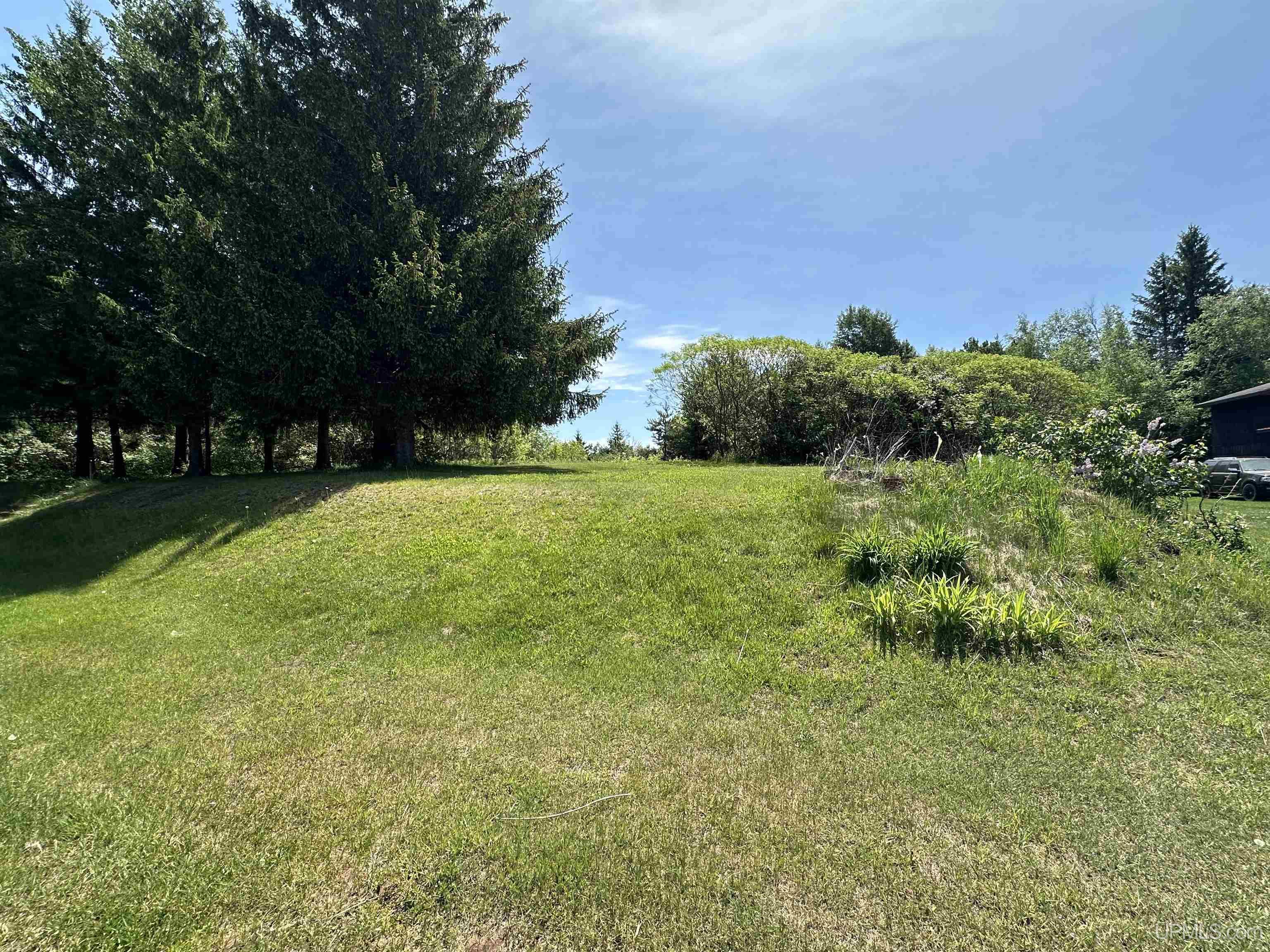 421 & 419 Cary Road Property Photo 22