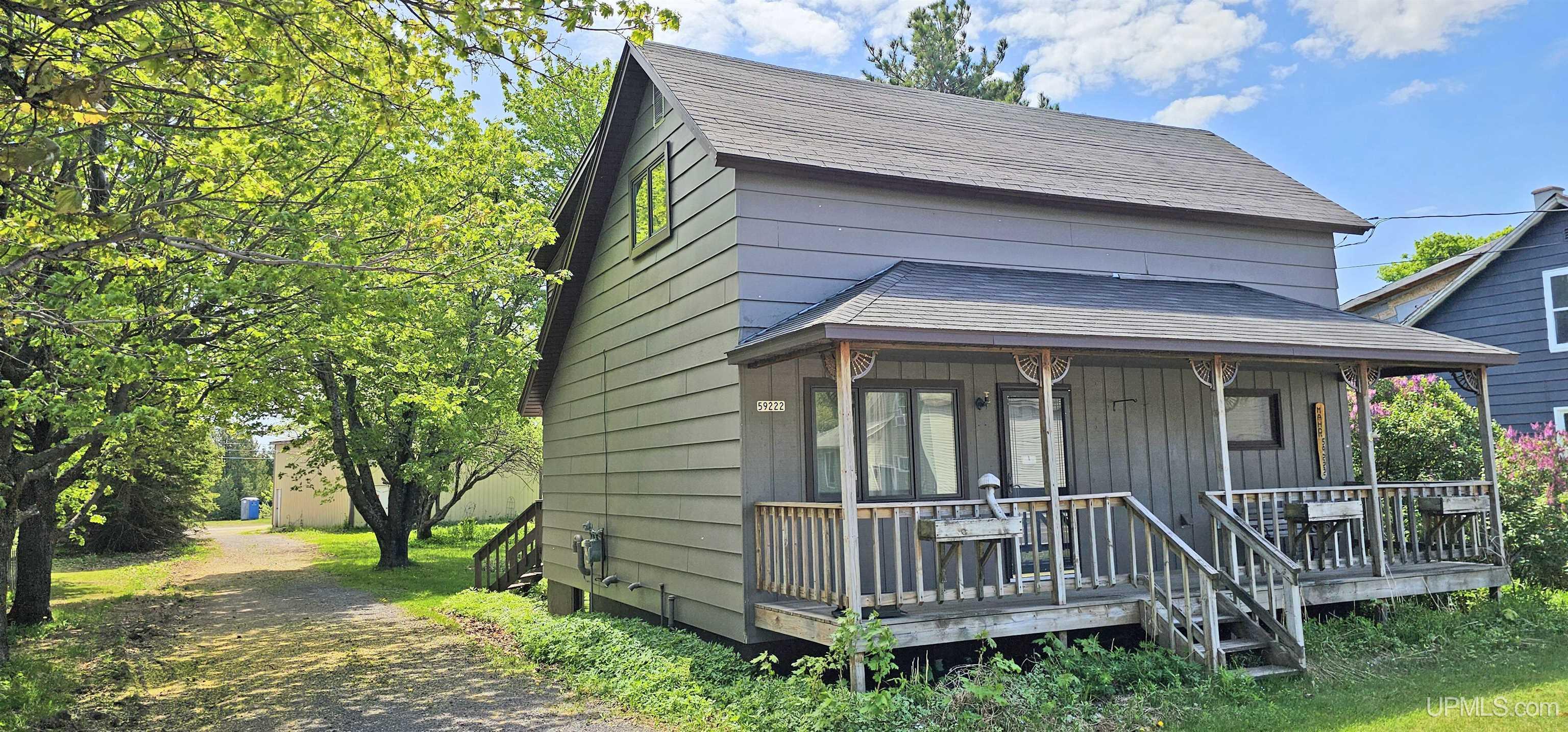 59222 Us 41 Highway Property Photo 1