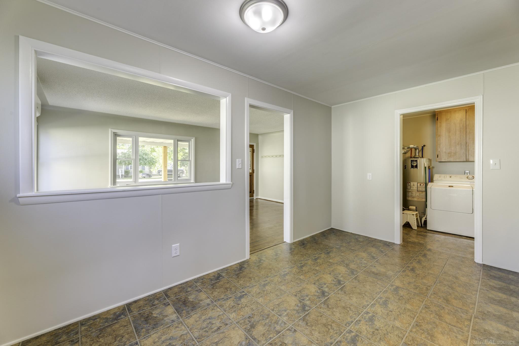 7282 Hubbard Street Property Photo 8