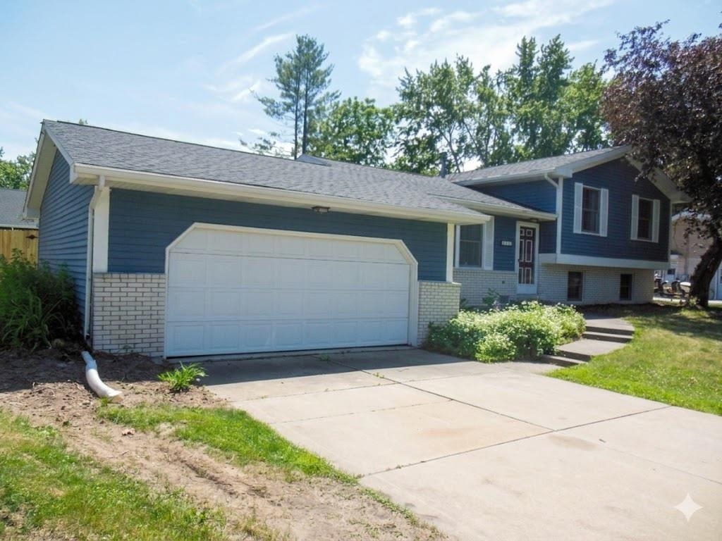 412 Wilcox Parkway