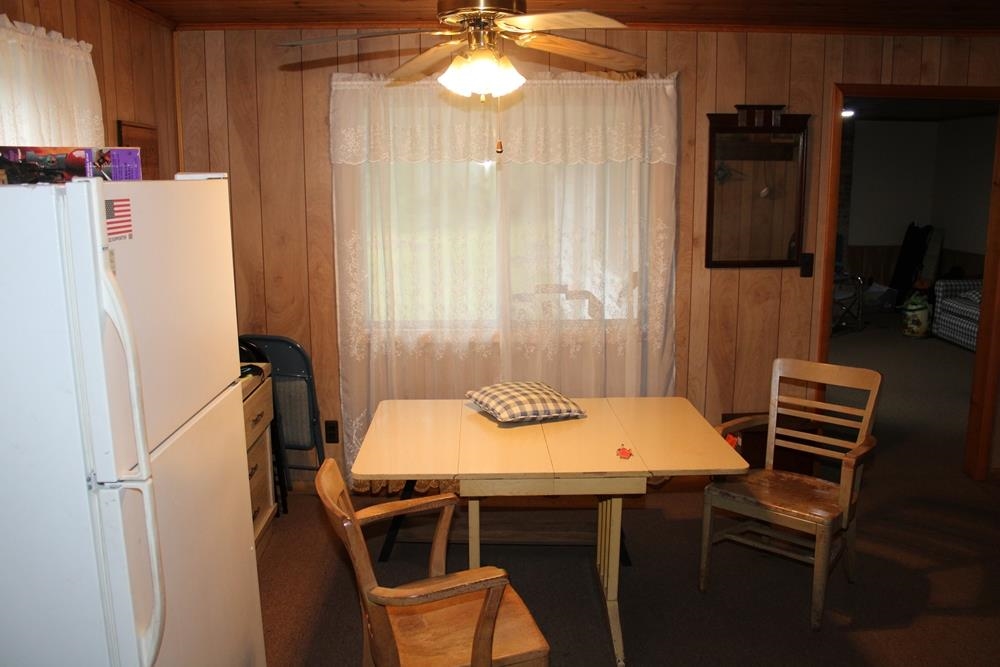 730 W Elder Drive Property Photo 3